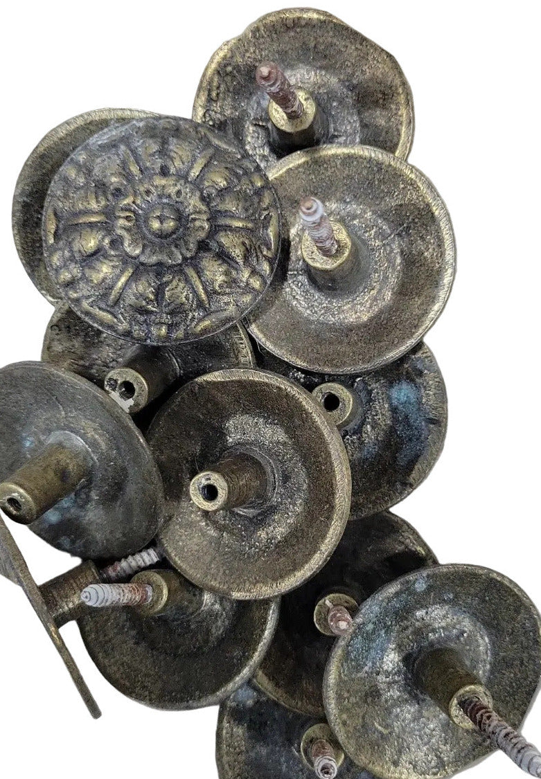 Antique-Style Cast Metal Floral Knobs — Set of 13