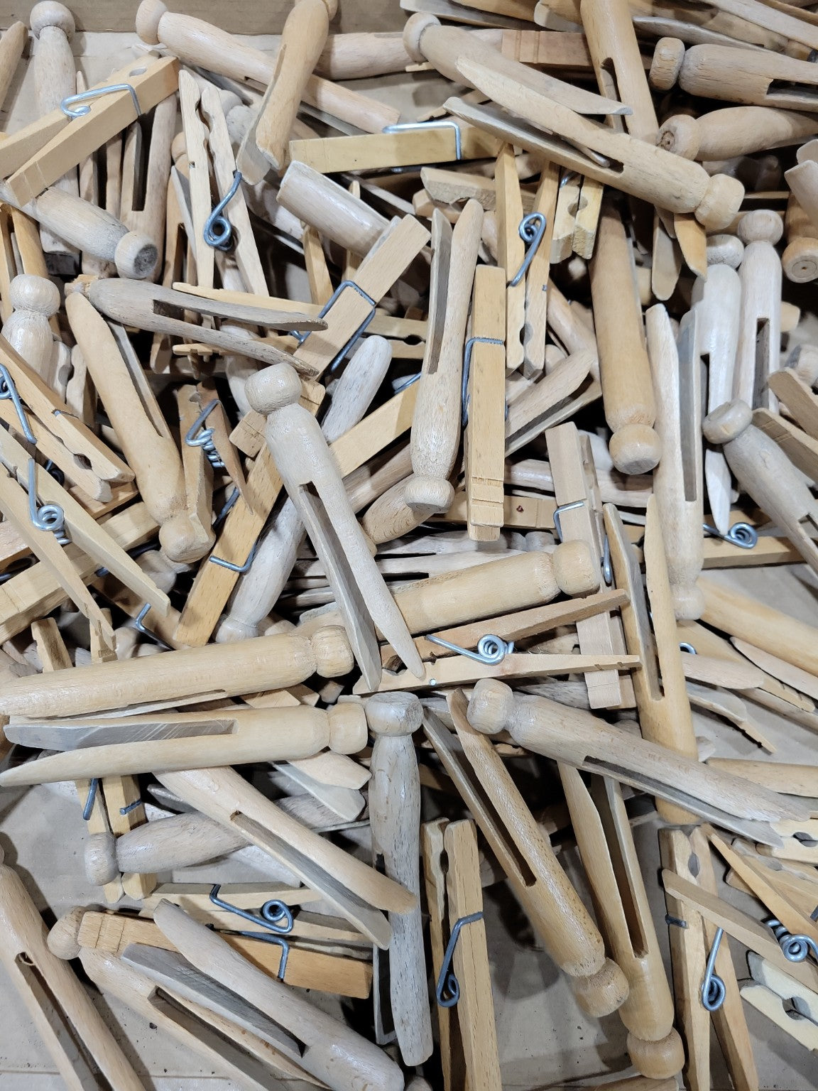 Bulk Wooden Clothespins – Mixed Vintage & Utility Lot