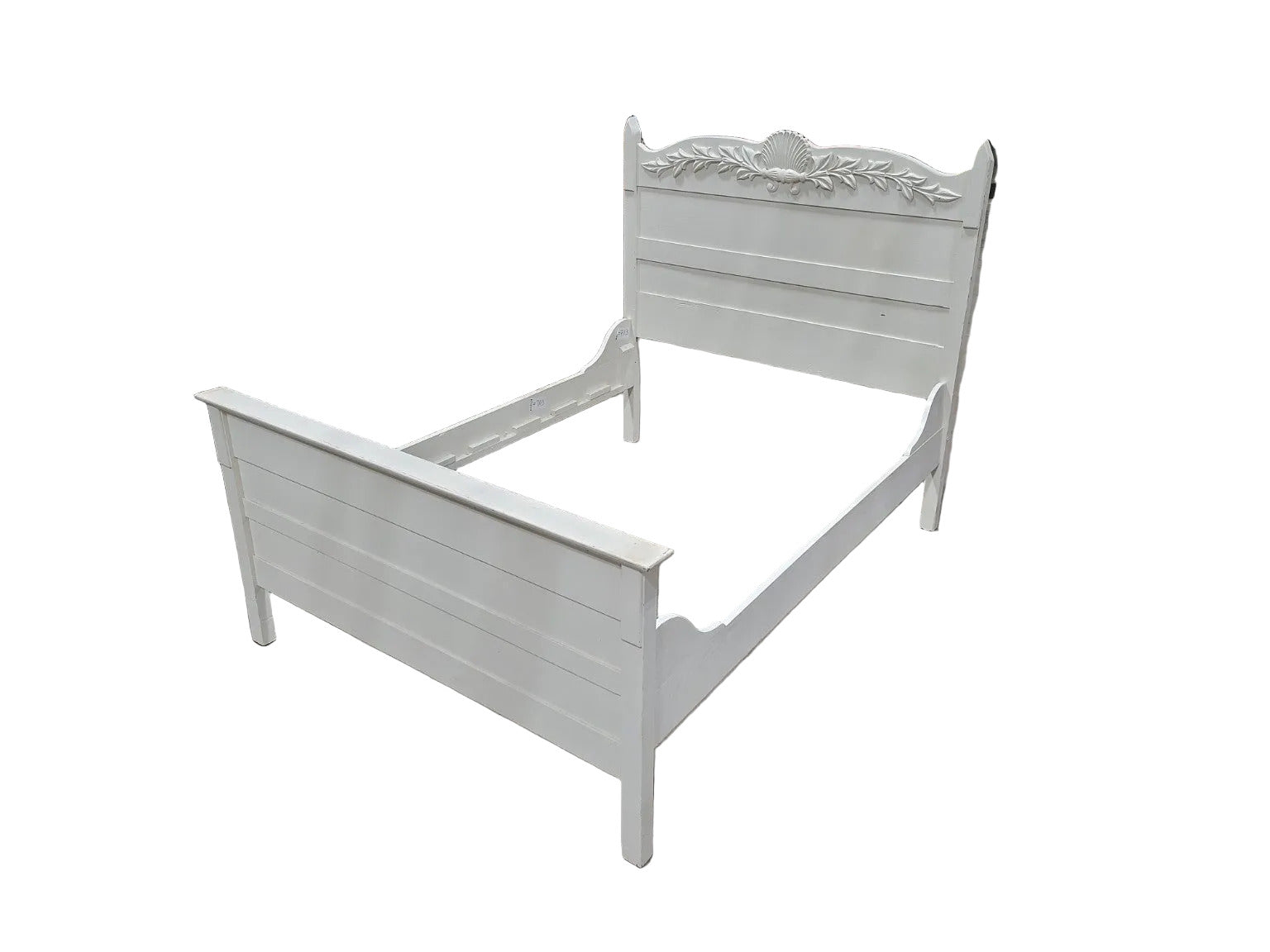 Vintage Full Size Wood Bed Frame with Carved Shell Crest – Painted White