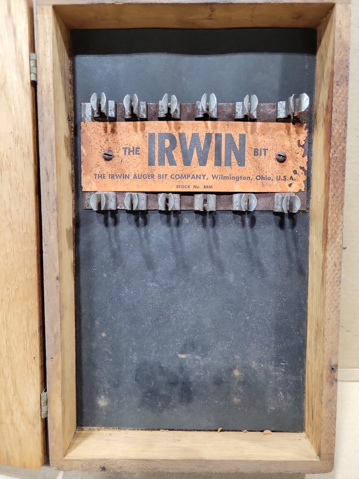 Vintage IRWIN Auger Bit Set – Wood Drill Bits in Original Wooden Case
