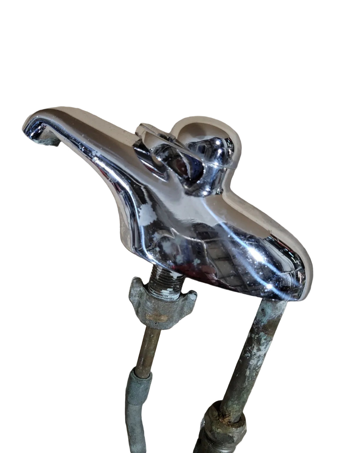 Vintage Chrome Single Handle Bathroom Faucet – Deck Mount