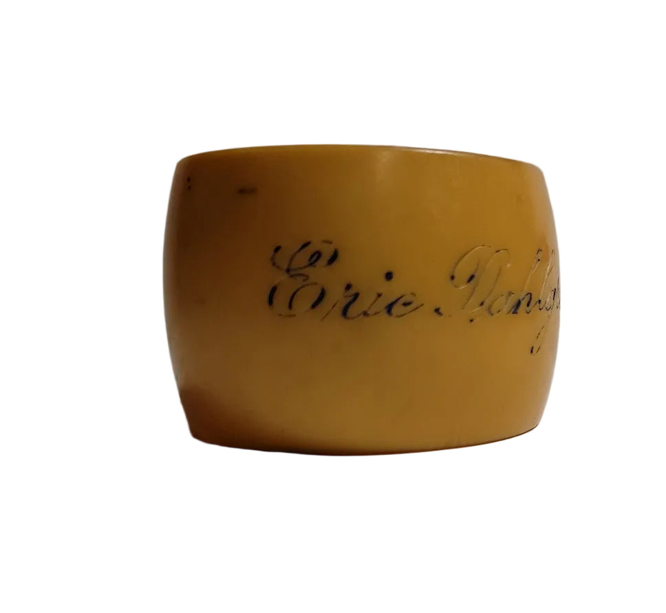 Vintage Bakelite Napkin Ring – Butterscotch Carved Style