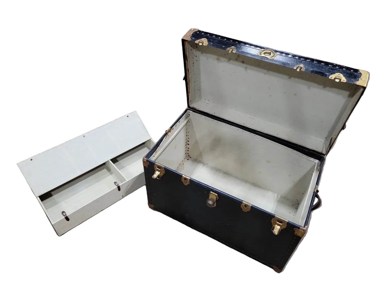 Antique National Vulcanized Steamer Trunk – Brass Hardware <br>