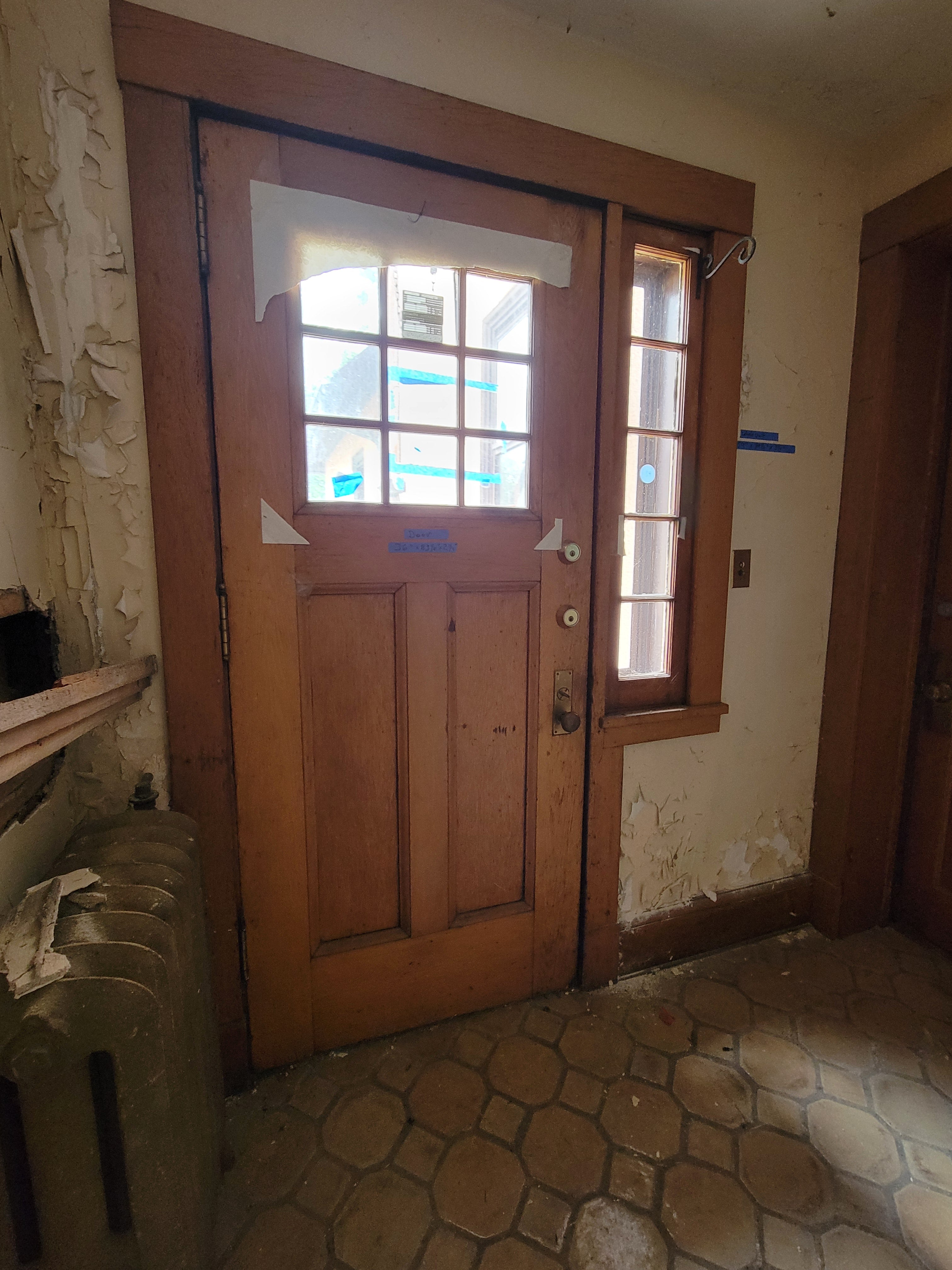 #34 Antique Craftsman Oak Entry Door with Sidelight