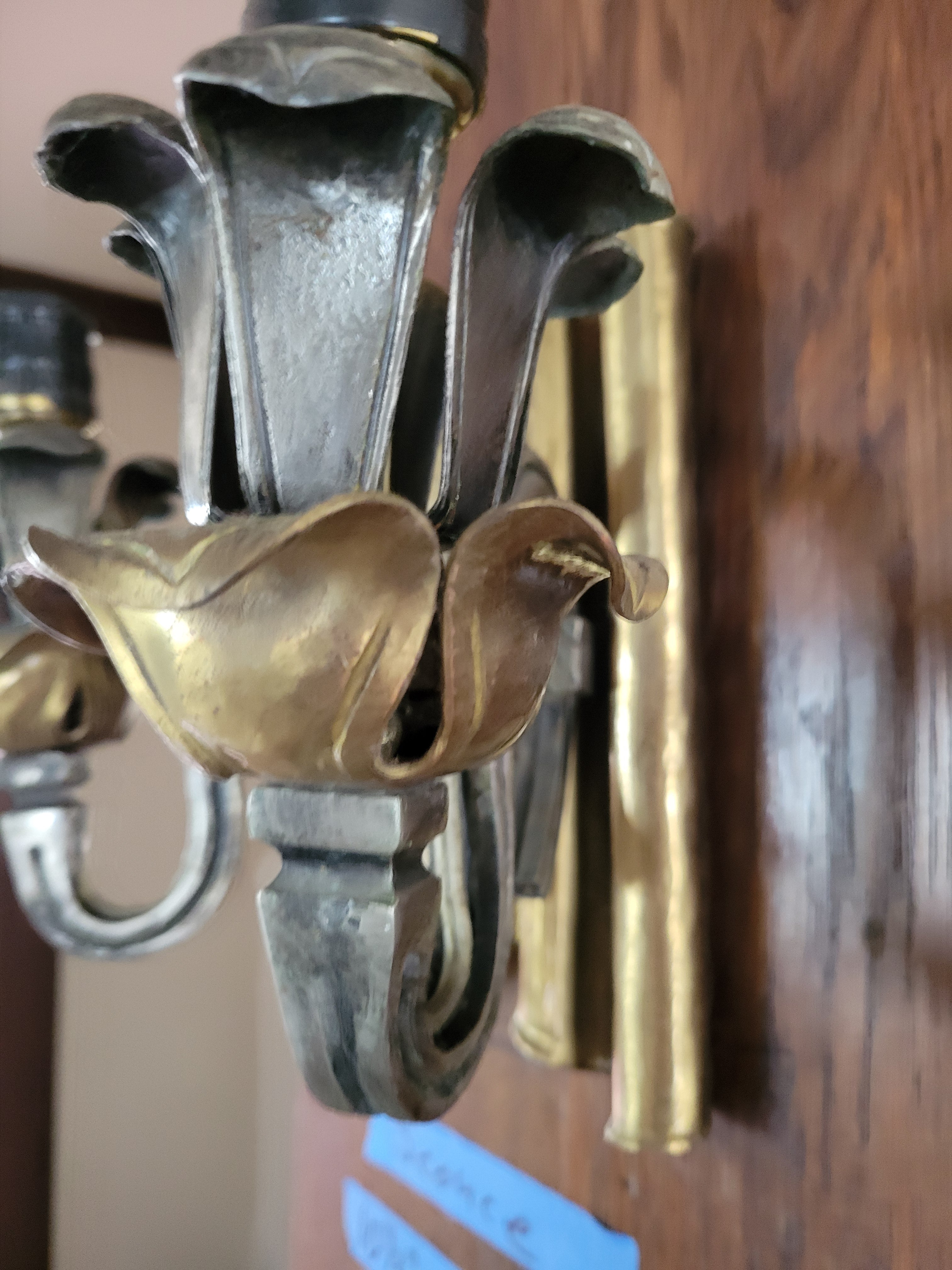 #40 Vintage Floral Metallic Finish Double Wall Sconce