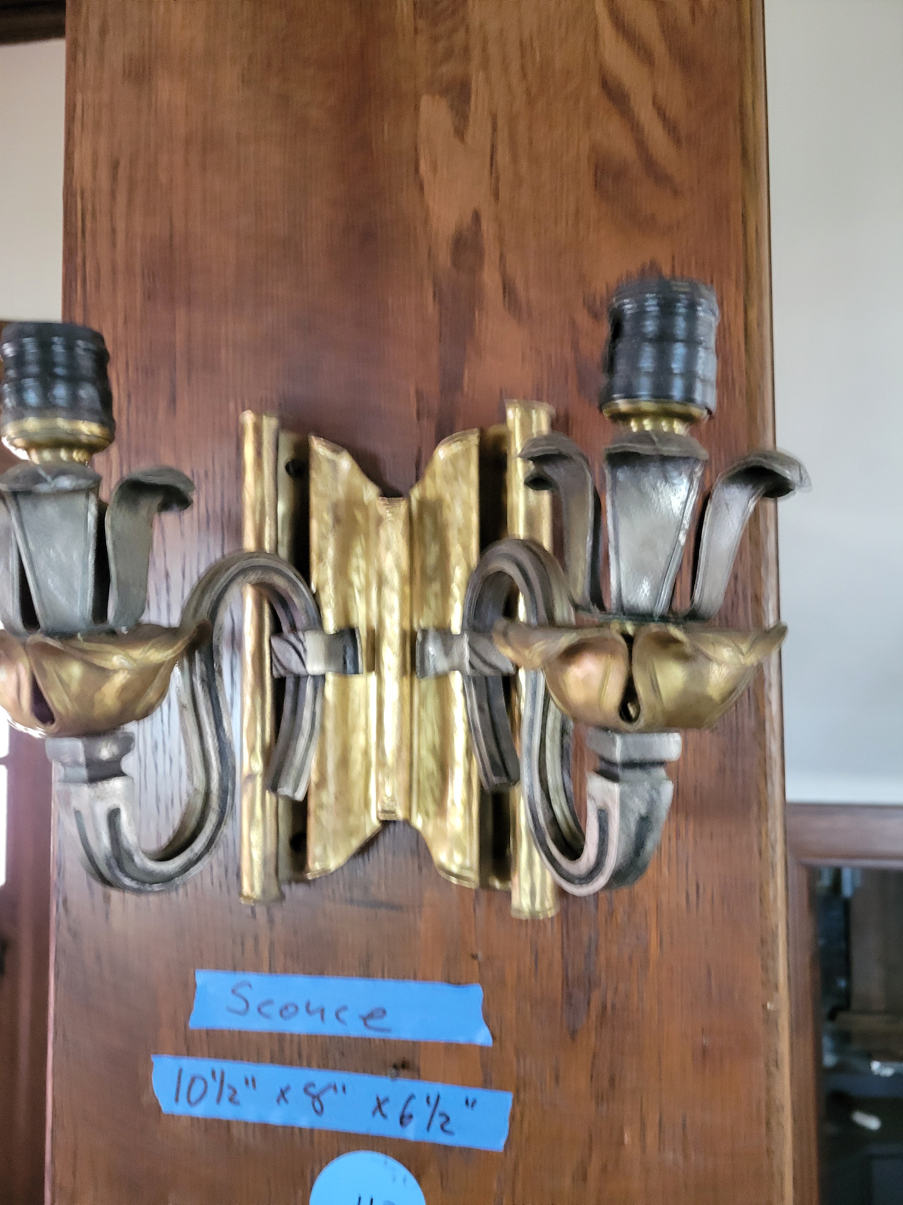 #40 Vintage Floral Metallic Finish Double Wall Sconce