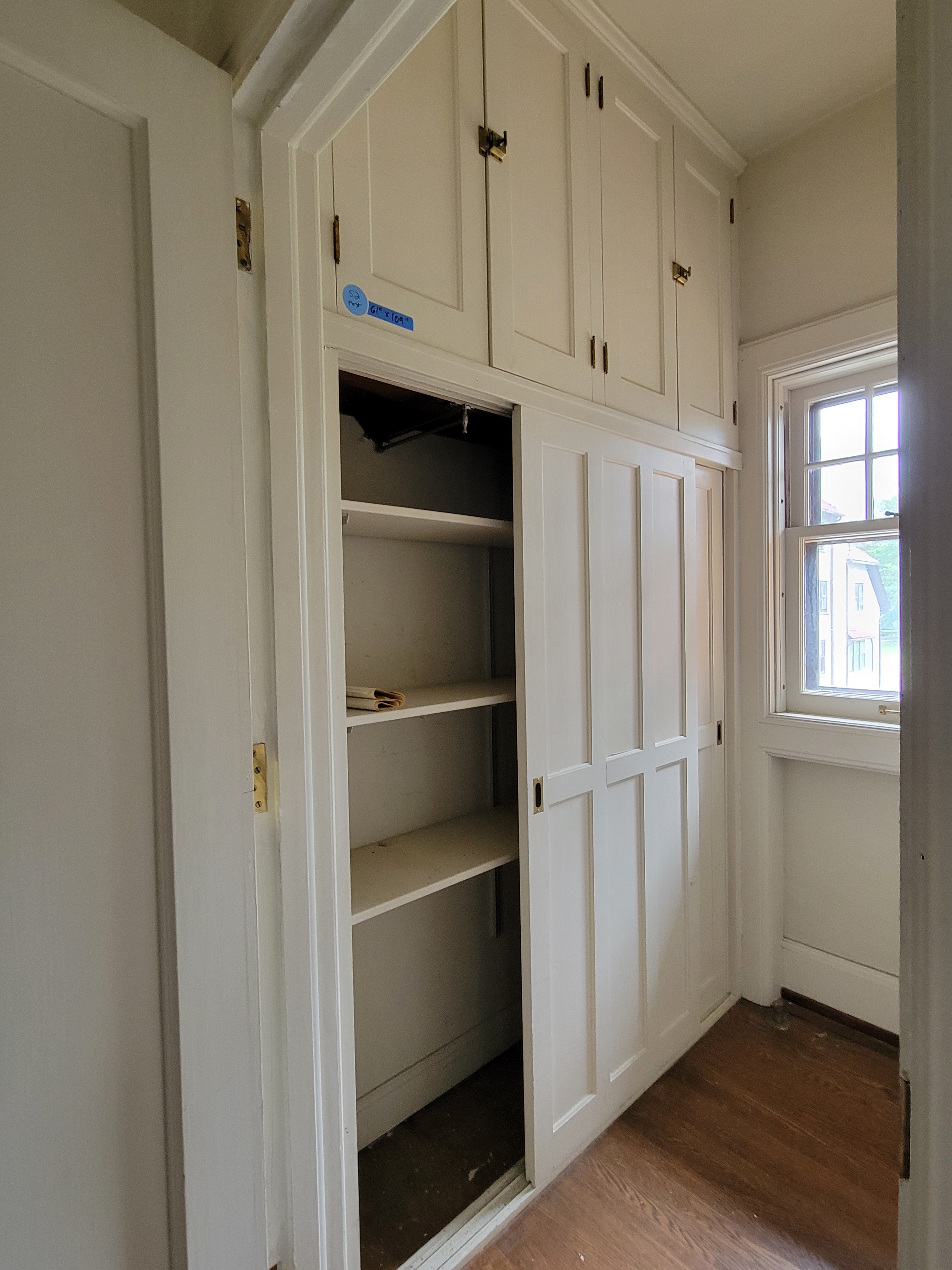 #52 Vintage Built-In Wardrobe Cabinet Wall – Painted Wood Closet Storage<br>