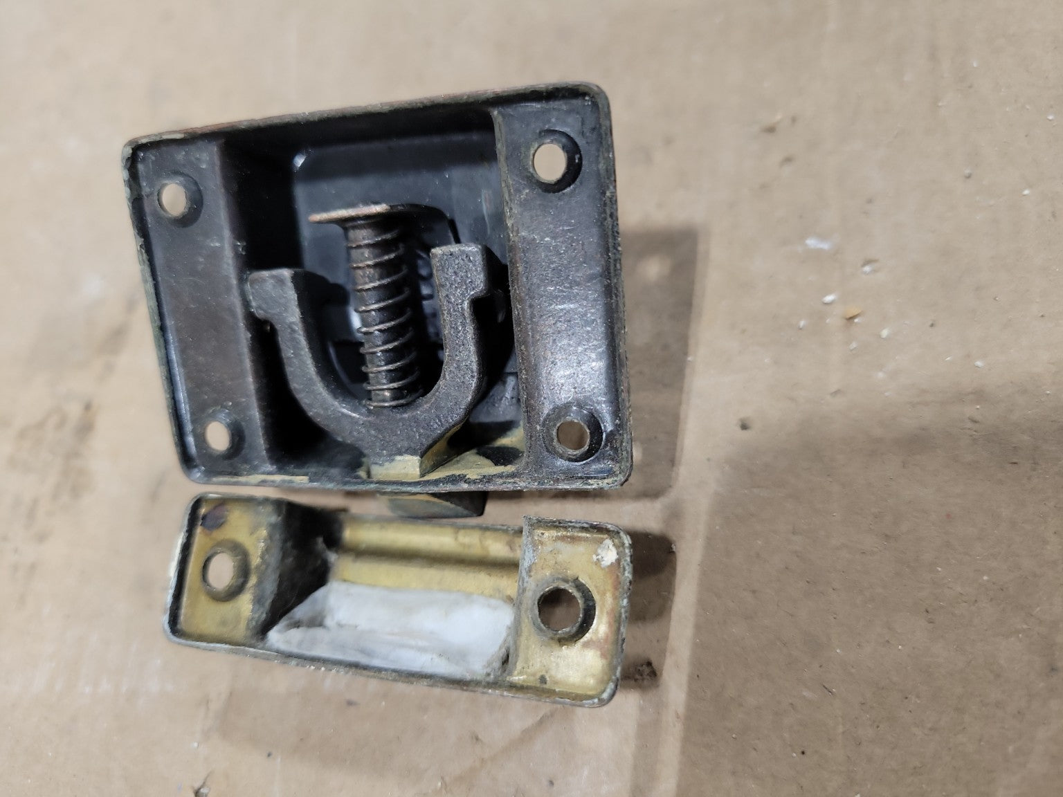 Vintage Brass & Copper Cabinet Cupboard Latch Set – Lot of 11