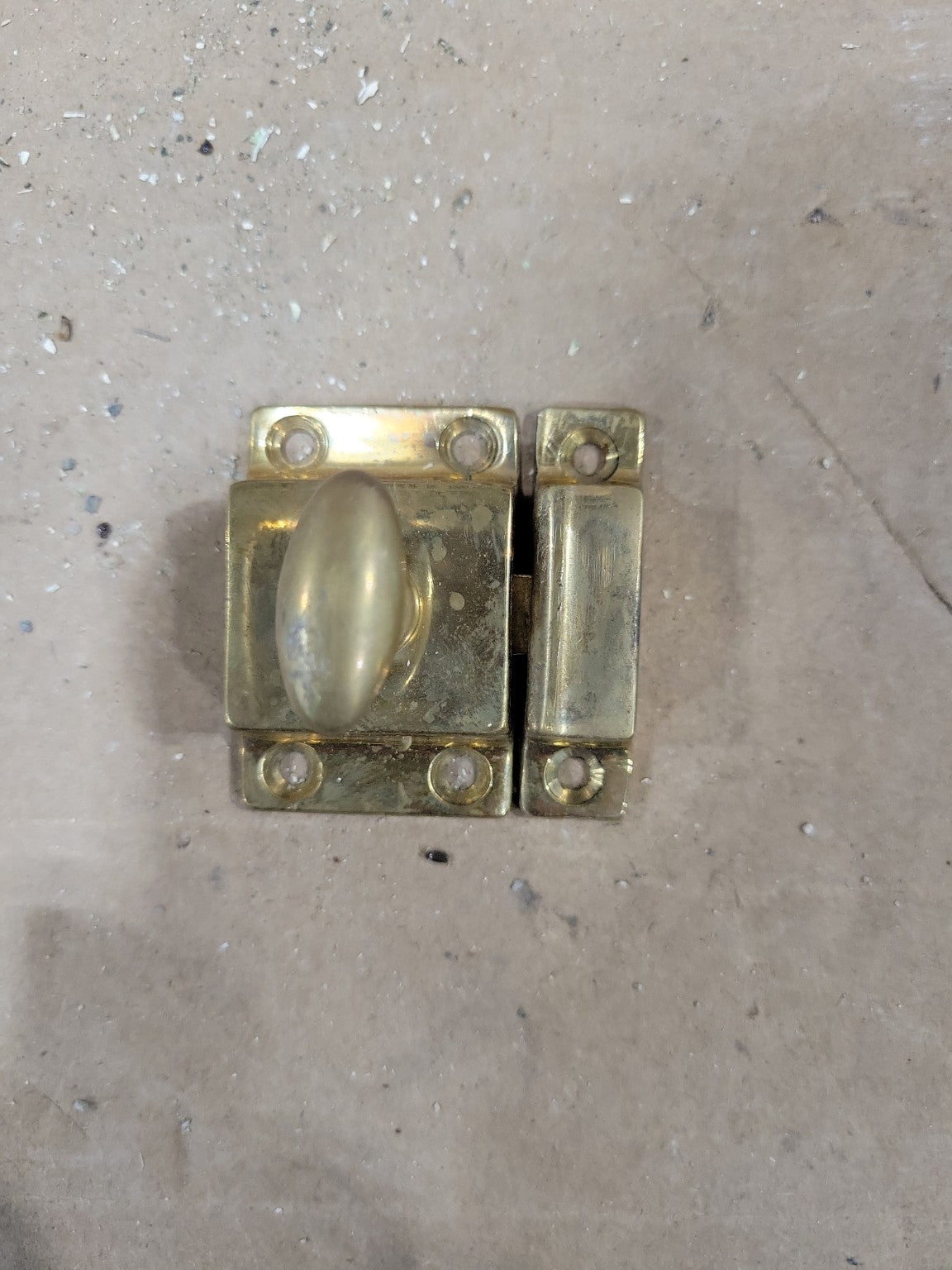 Vintage Brass & Copper Cabinet Cupboard Latch Set – Lot of 11