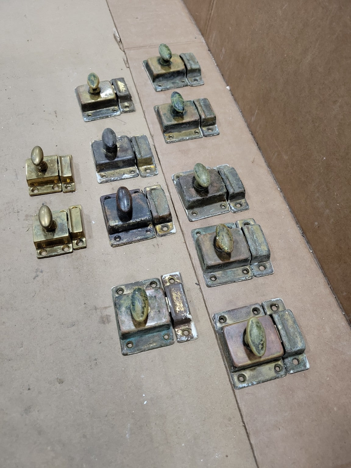 Vintage Brass & Copper Cabinet Cupboard Latch Set – Lot of 11