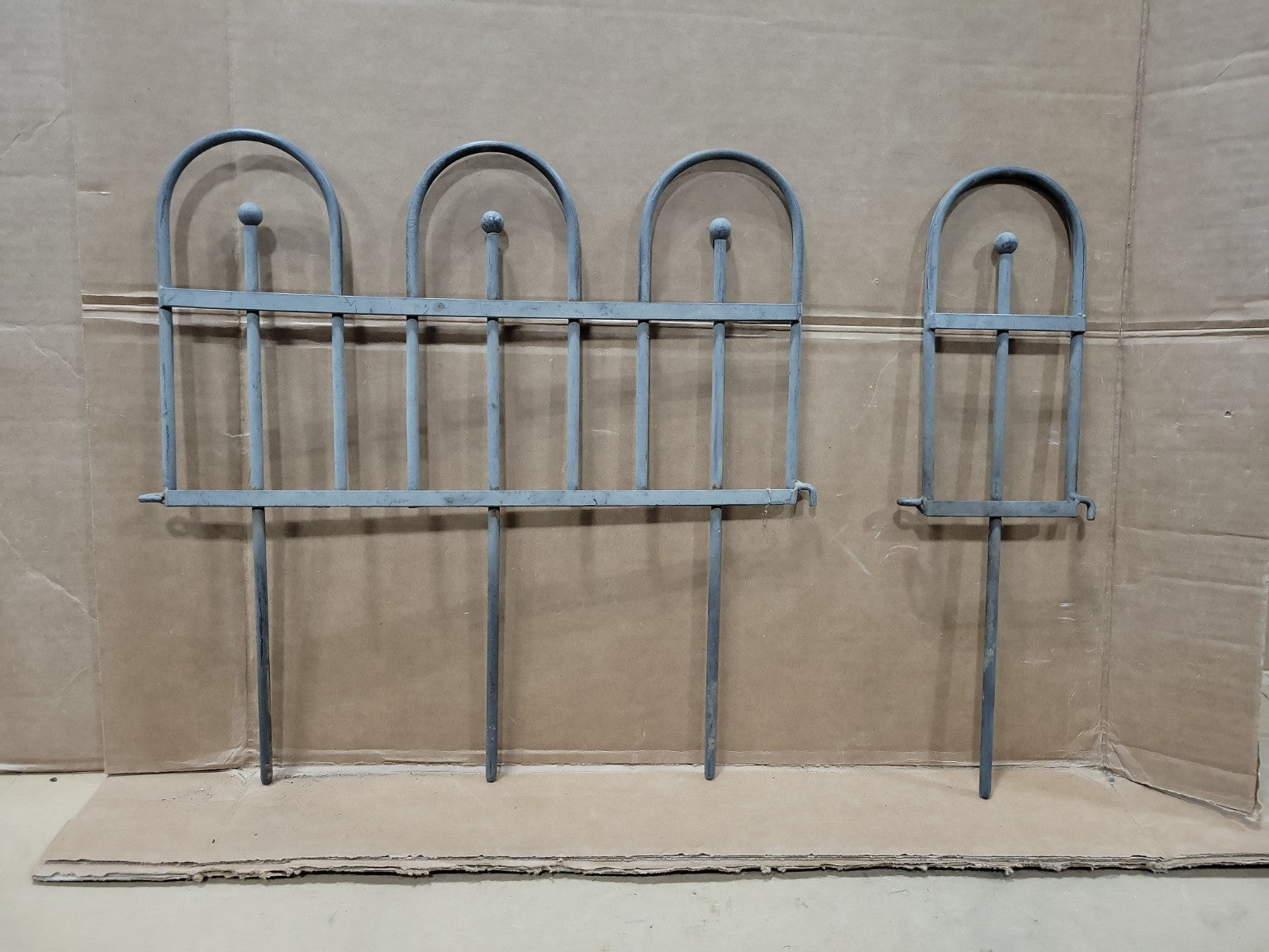 Vintage Metal Garden Border Fence Panels Set