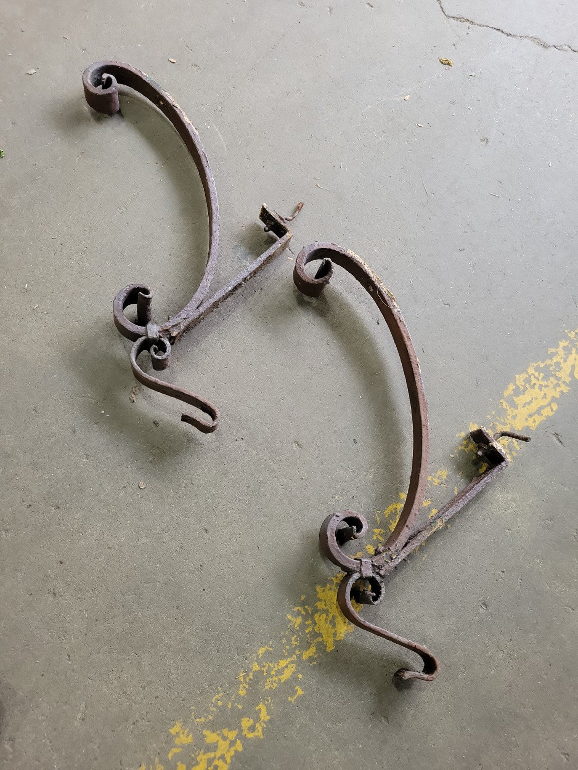Pair of Rustic Wrought Iron Scroll Brackets