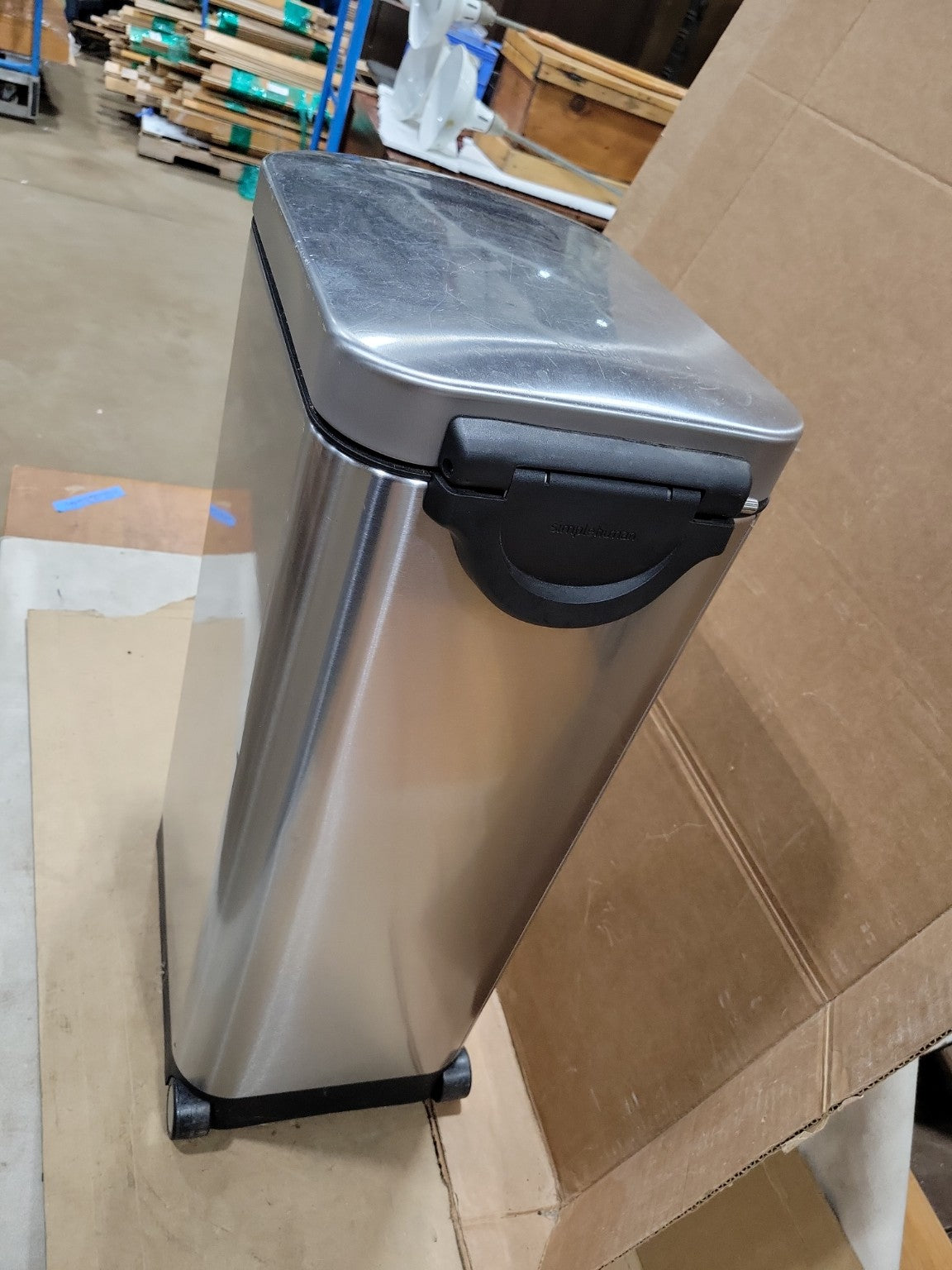 Simplehuman XL Stainless Steel Pet Food Storage Container – Fingerprint-Proof Stainless Steel