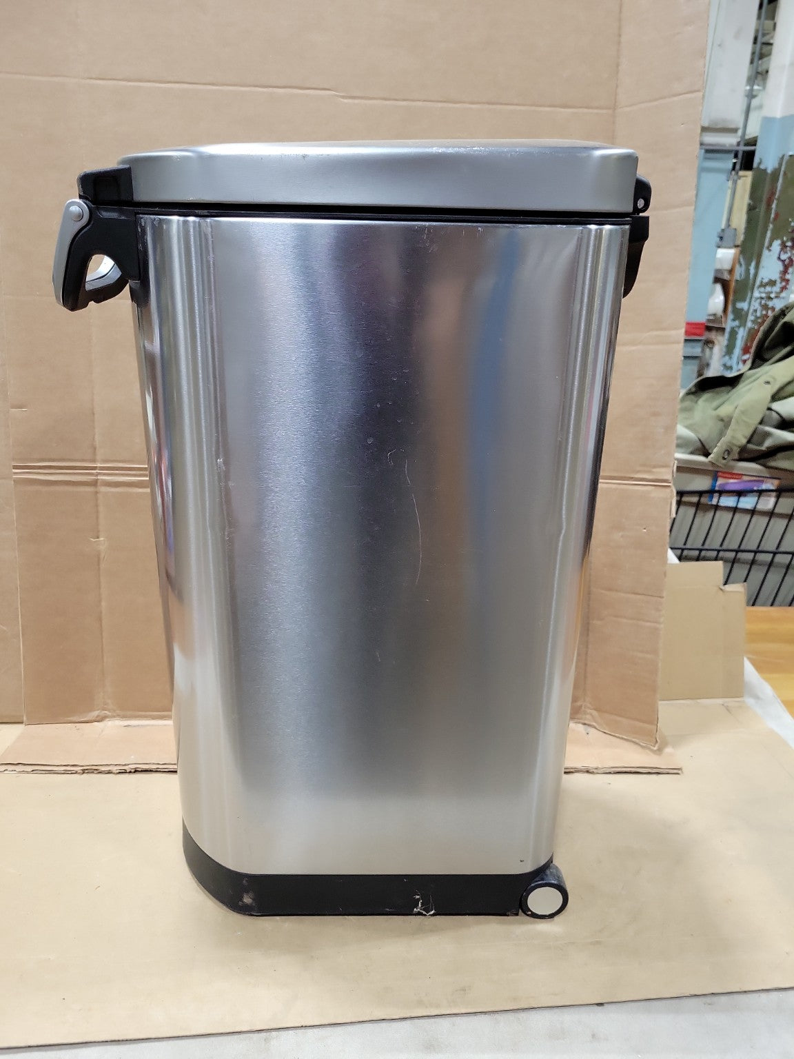 Simplehuman XL Stainless Steel Pet Food Storage Container – Fingerprint-Proof Stainless Steel