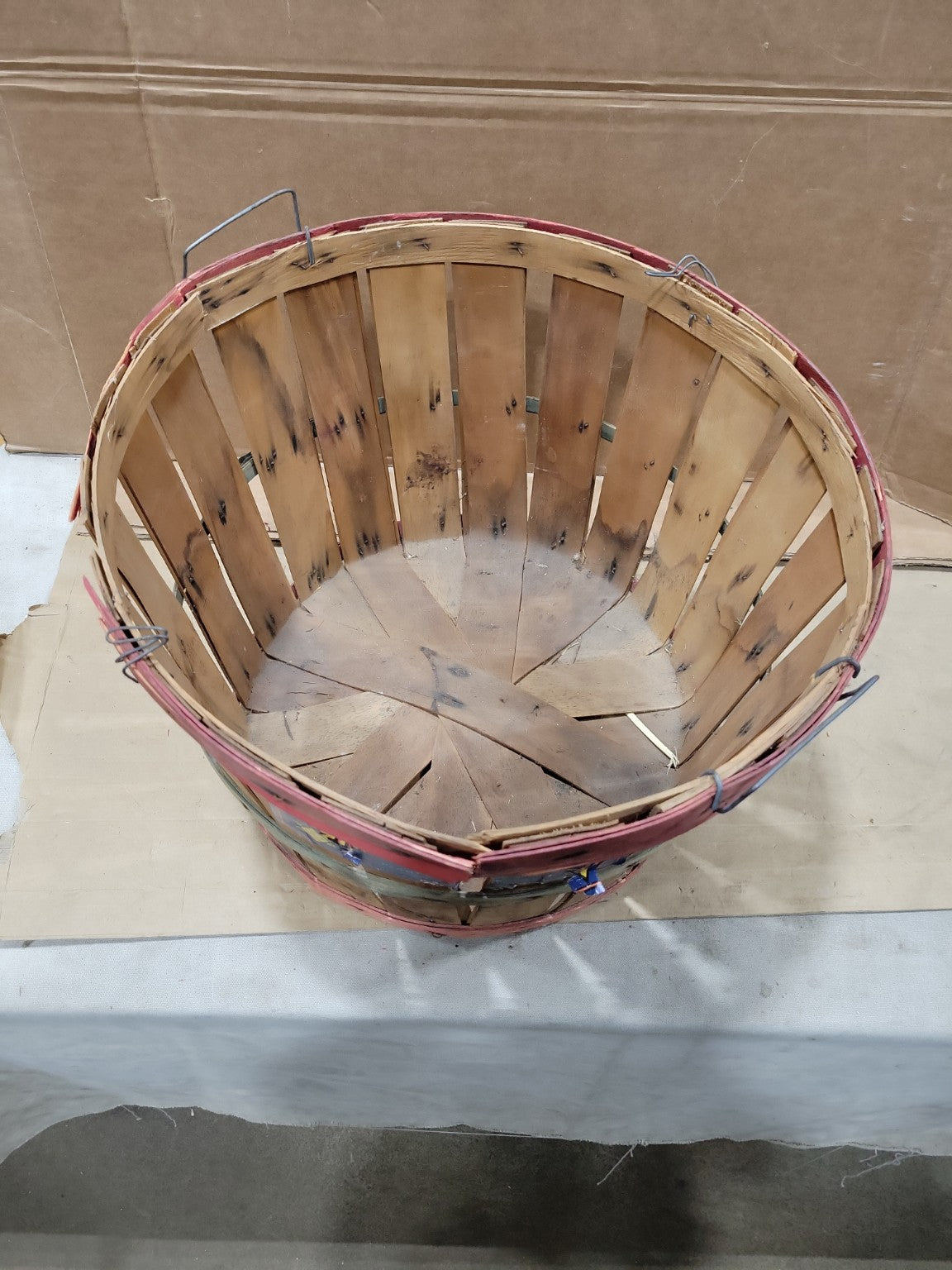 Vintage Wooden Produce Harvest Basket – Wishnatzki Farms Plant City Florida