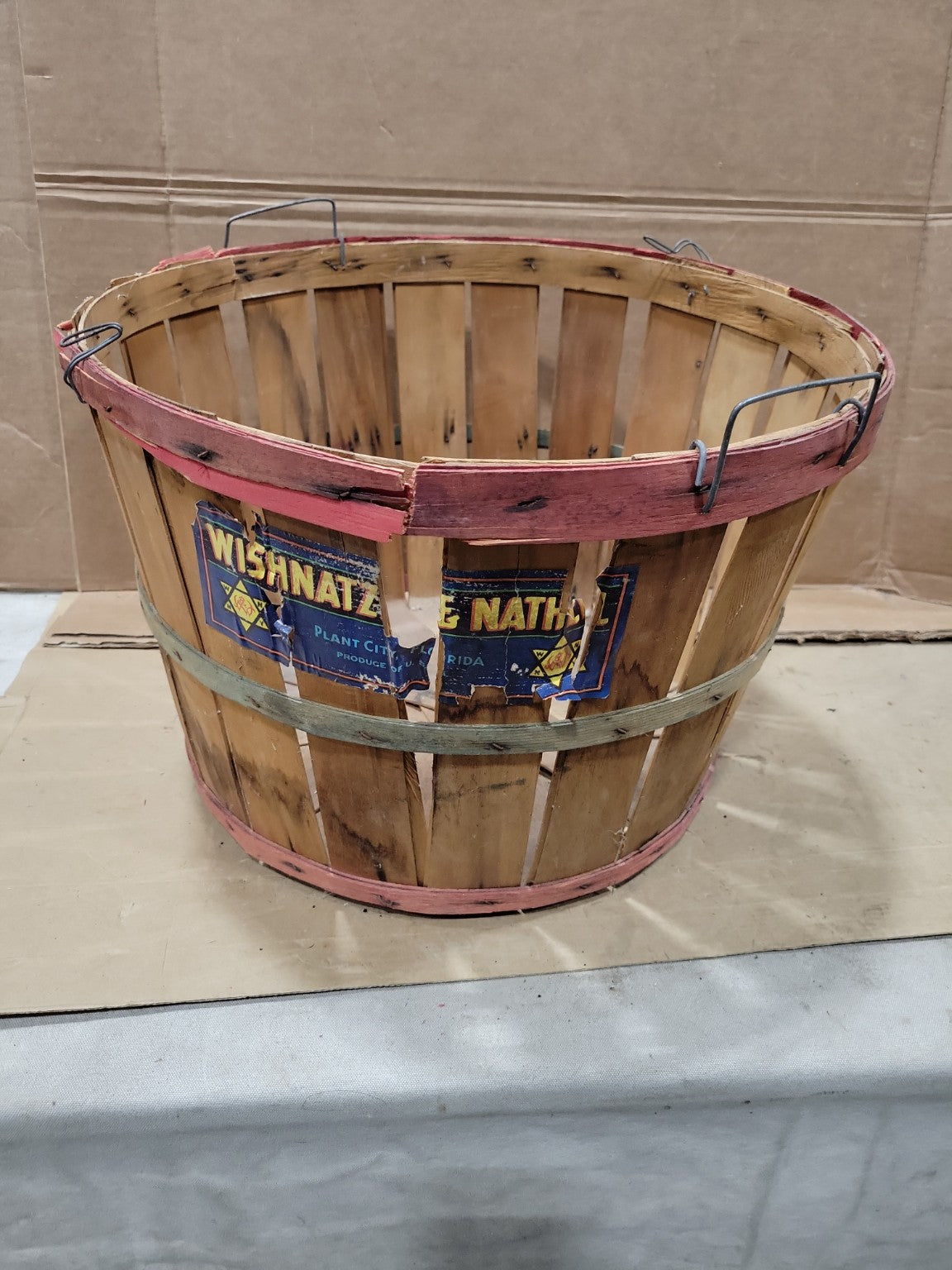 Vintage Wooden Produce Harvest Basket – Wishnatzki Farms Plant City Florida