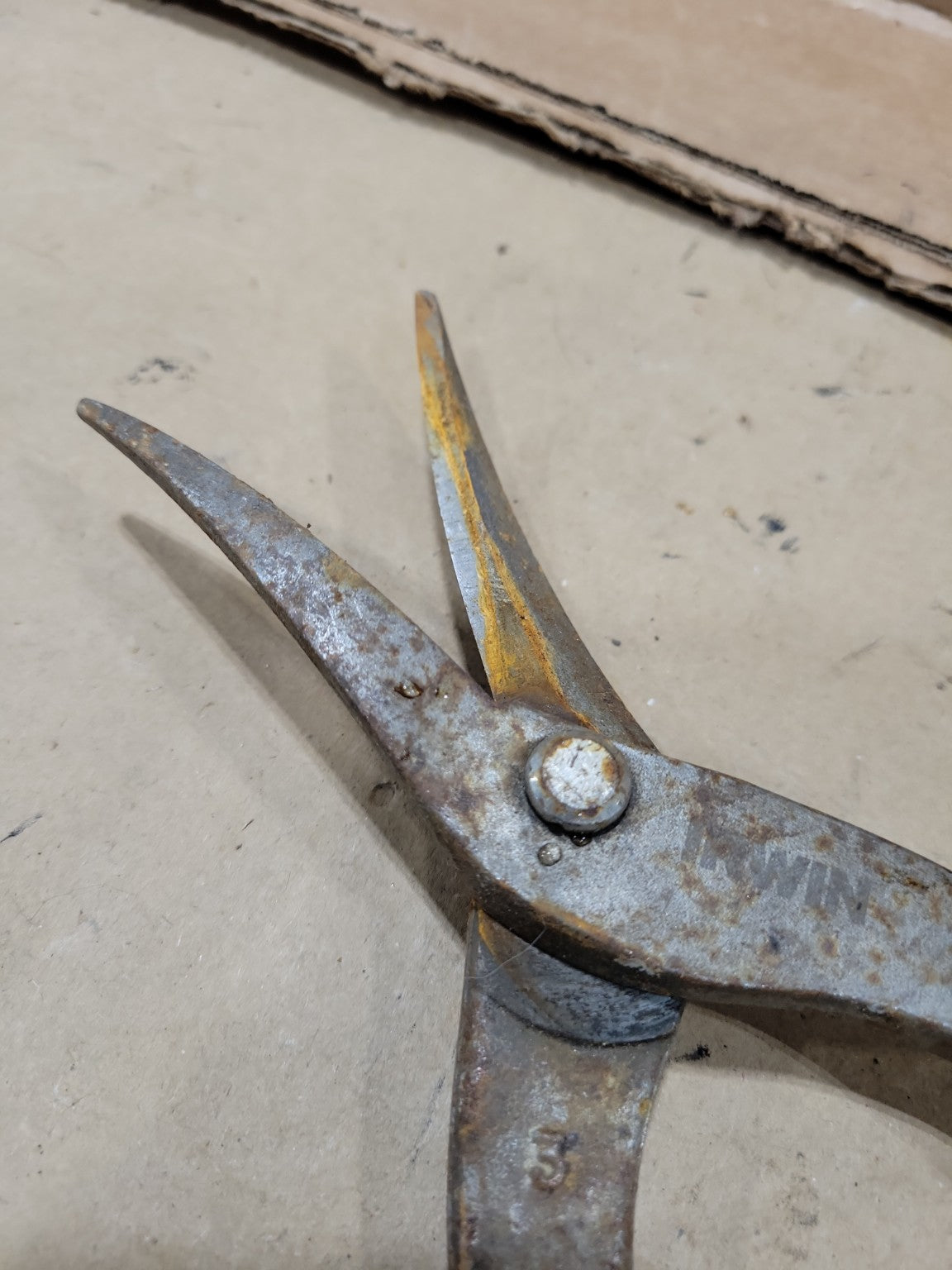 IRWIN Long Blade Hedge Shears