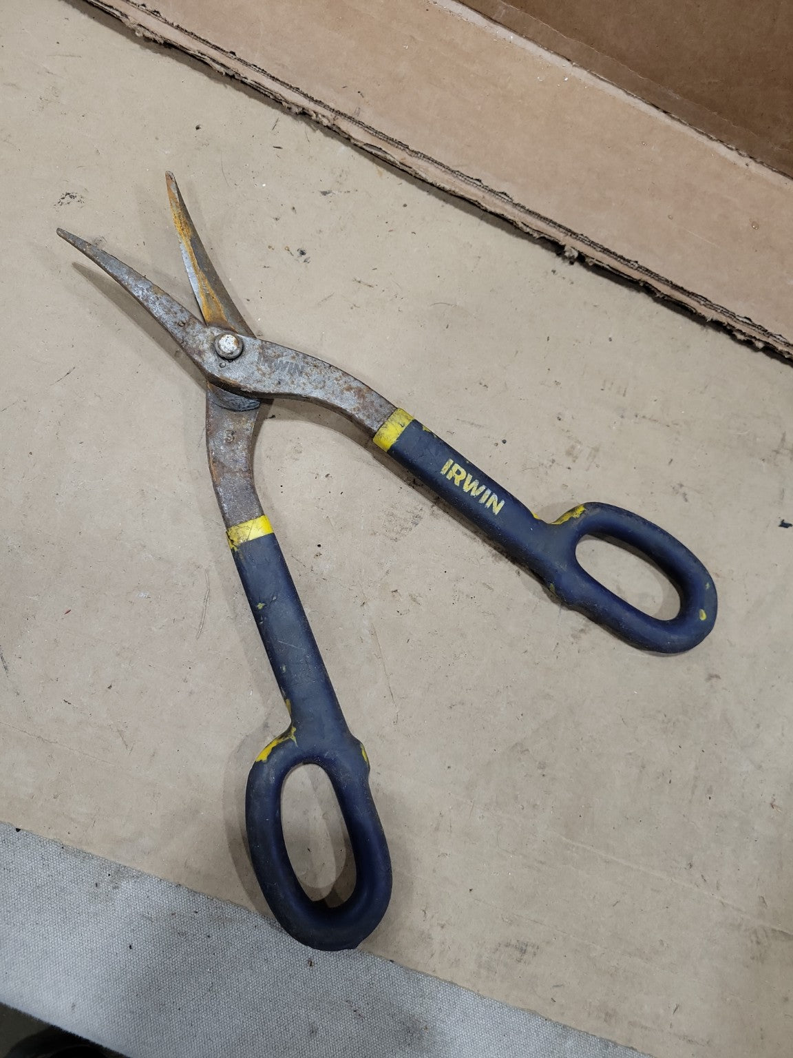 IRWIN Long Blade Hedge Shears