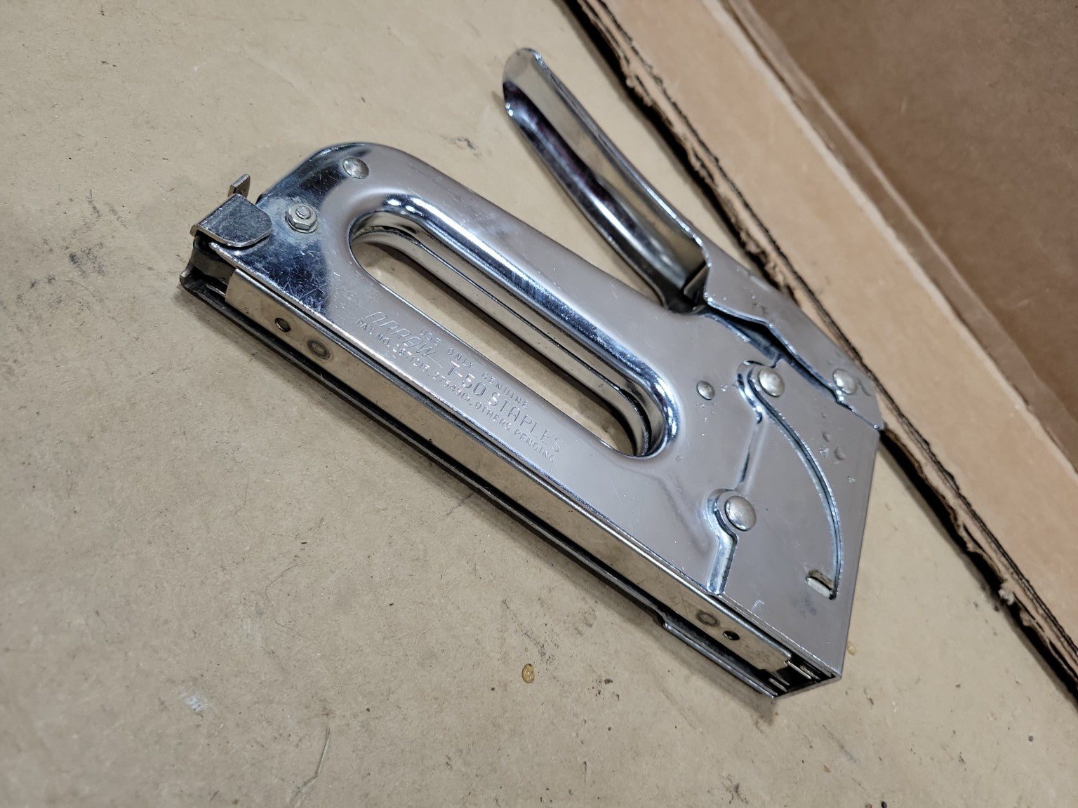 Arrow T-50 Heavy-Duty Staple Gun