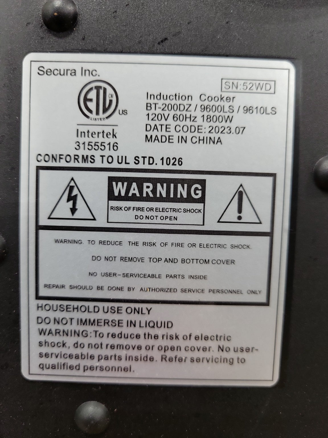Duxtop Portable Induction Cooktop BT-200DZ (1800W)
