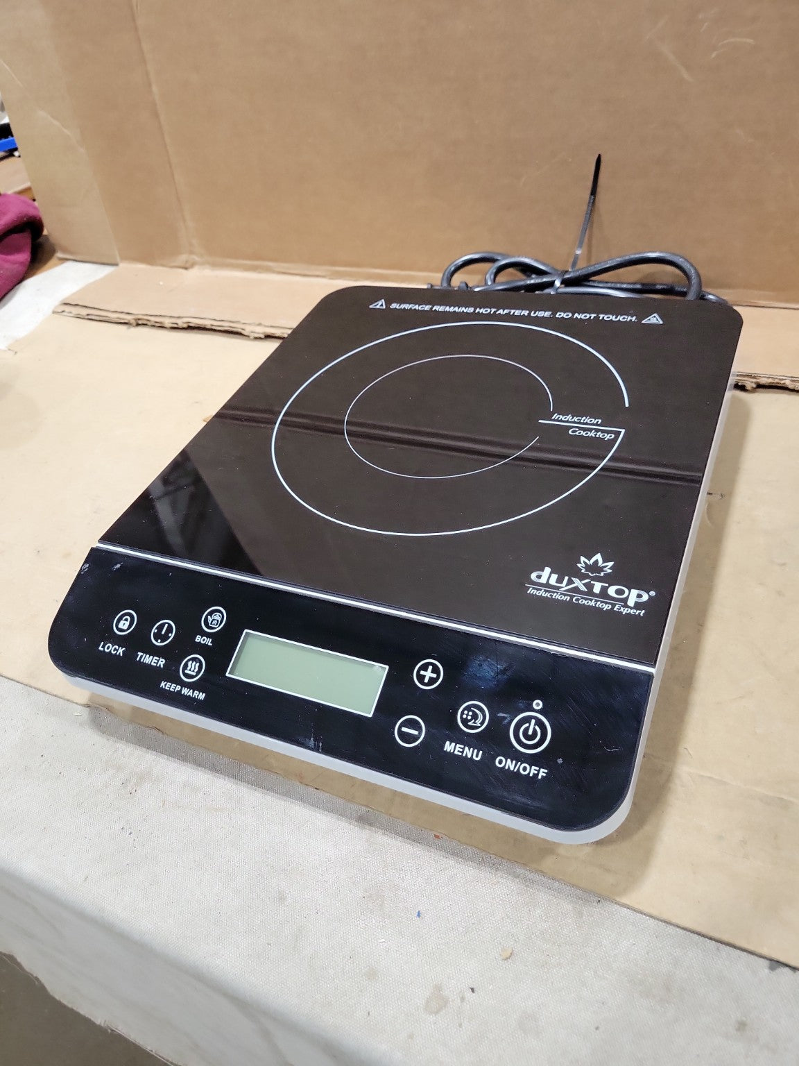Duxtop Portable Induction Cooktop BT-200DZ (1800W)
