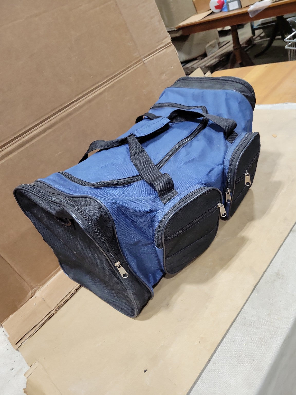 Blue & Black Multi-Pocket Gear Duffel Bag – 23" Utility Storage Bag