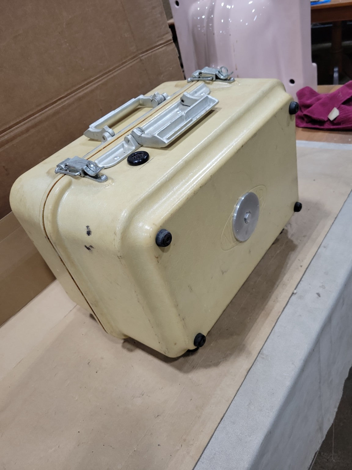 Vintage Brunson Fiberglass Equipment Carrying Case – Industrial Protective Storage
