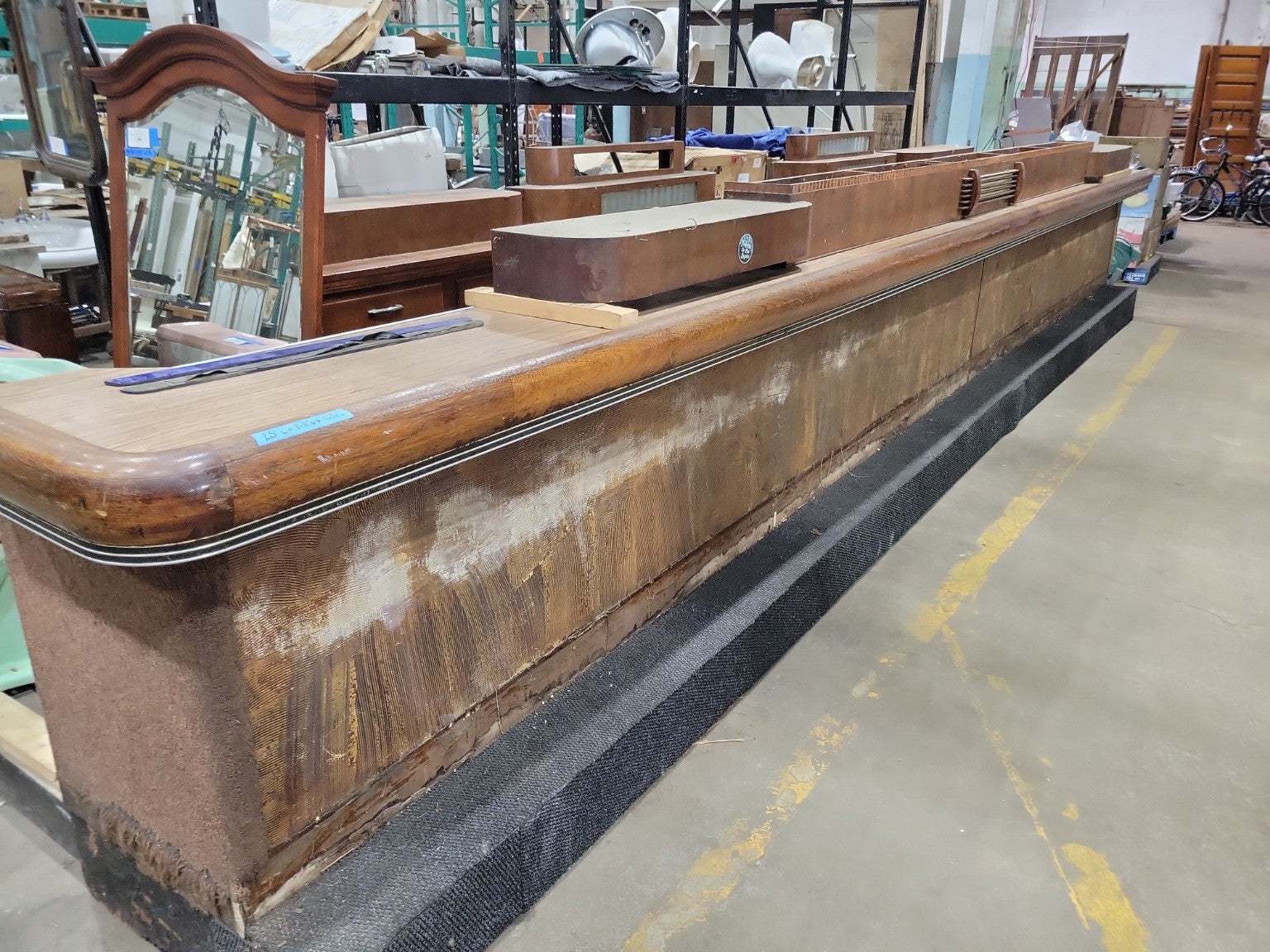 Art Deco Mahogany Commercial Bar & Matching Back Bar – 25' Restaurant Fixture