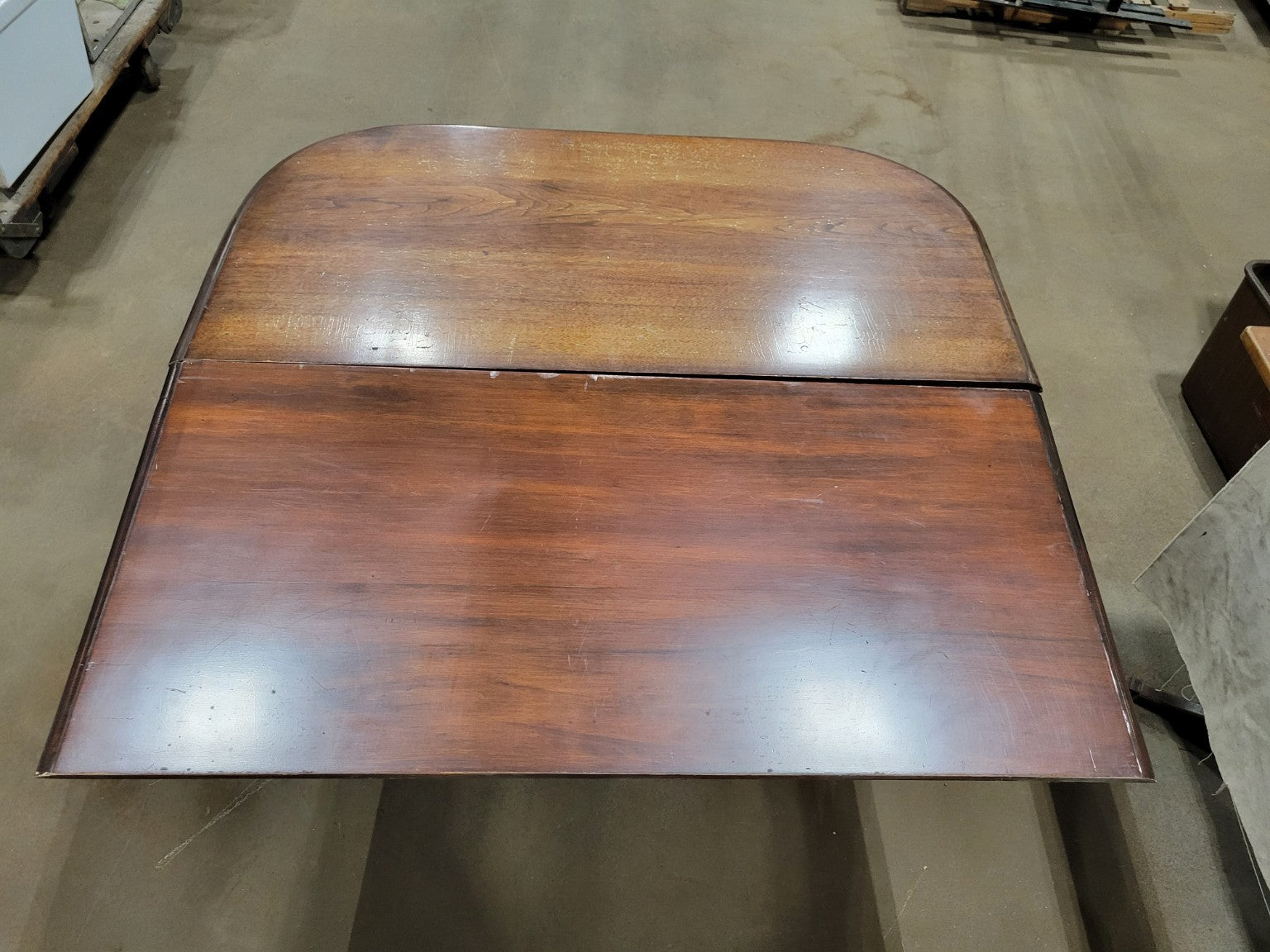 Antique Walnut Drop-Leaf Gateleg Dining Table on Original Casters