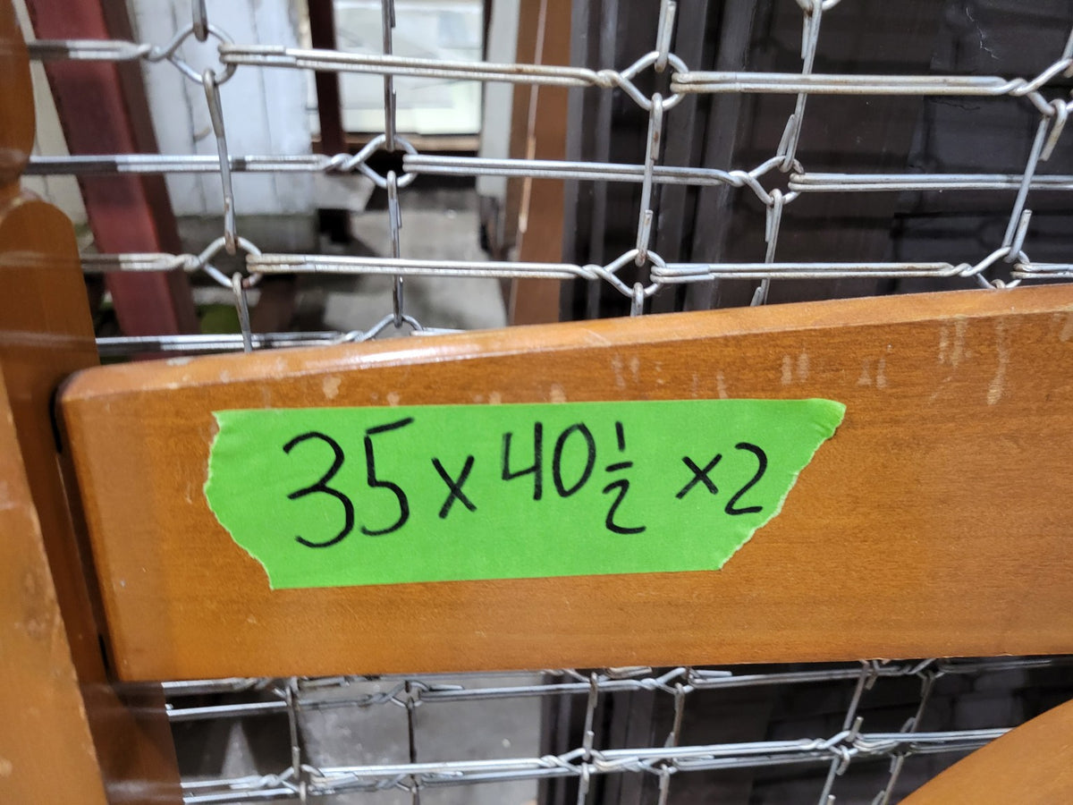 Vintage Maple Twin Bed Frame with Wagon Wheel Headboard