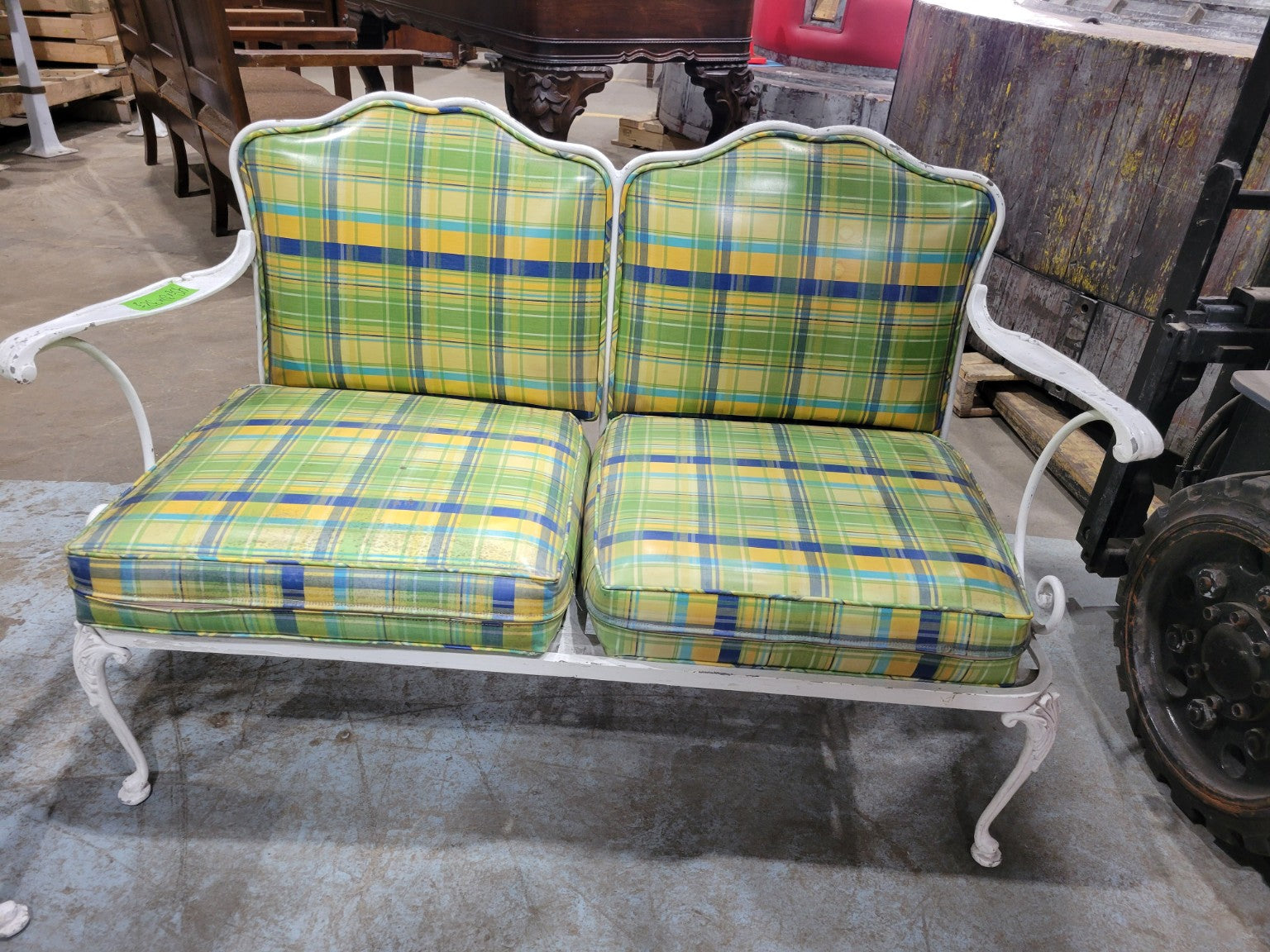 Vintage Cast Aluminum Patio Conversation Set with Plaid Cushions – 4 Piece