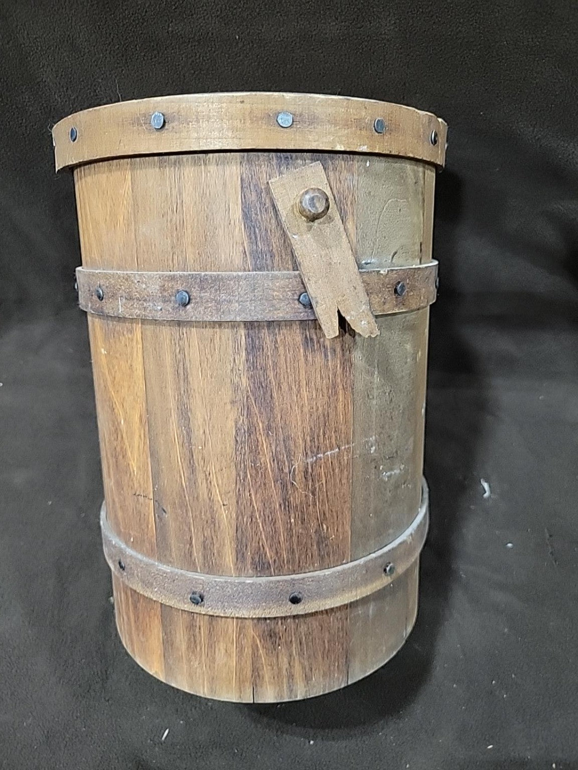 Vintage Rustic Wood Slat Ice Bucket with Lid