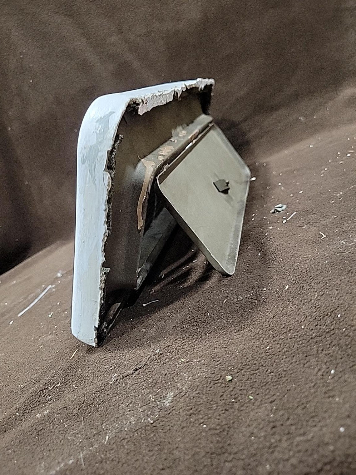 Vintage White Metal Adjustable Wall Register Vent
