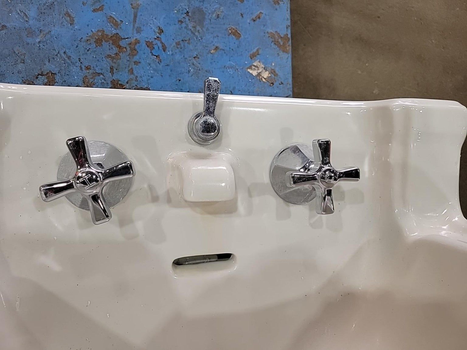 Vintage White Porcelain Cast Iron Wall-Mount Sink