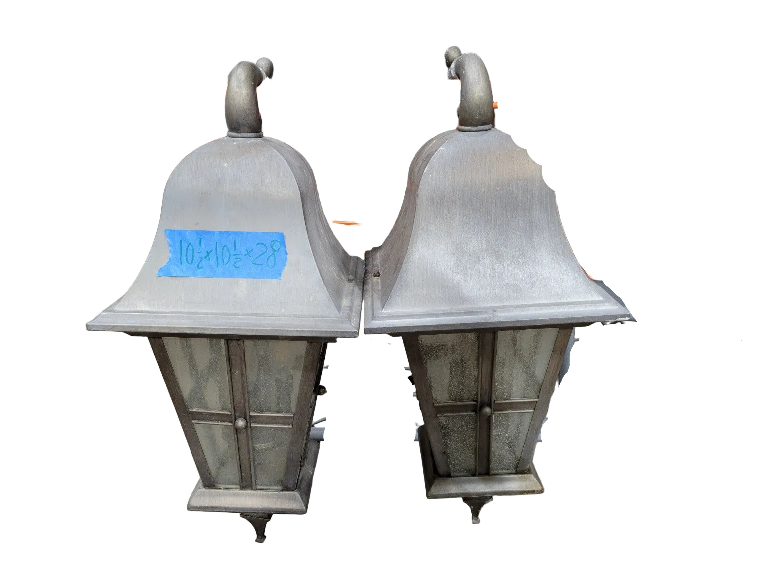 Pair of Traditional Metal Outdoor Wall Lanterns
