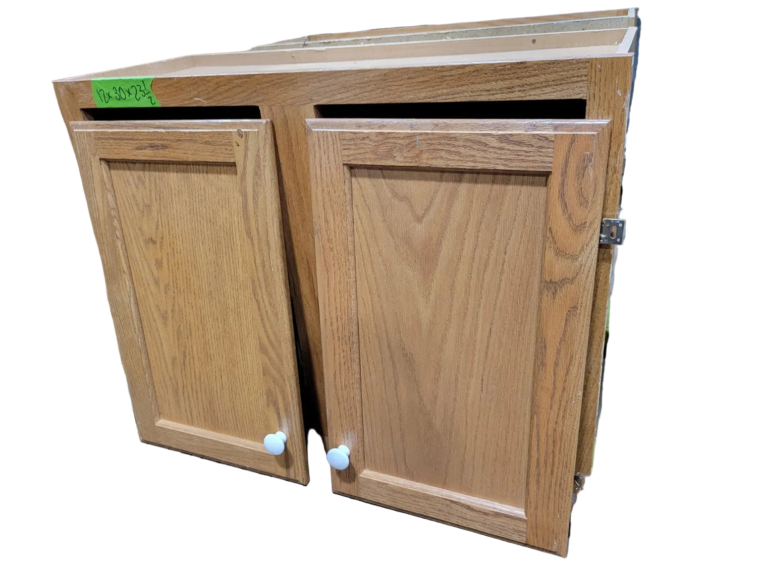 Oak Double-Door Base Cabinet – 30 Inch