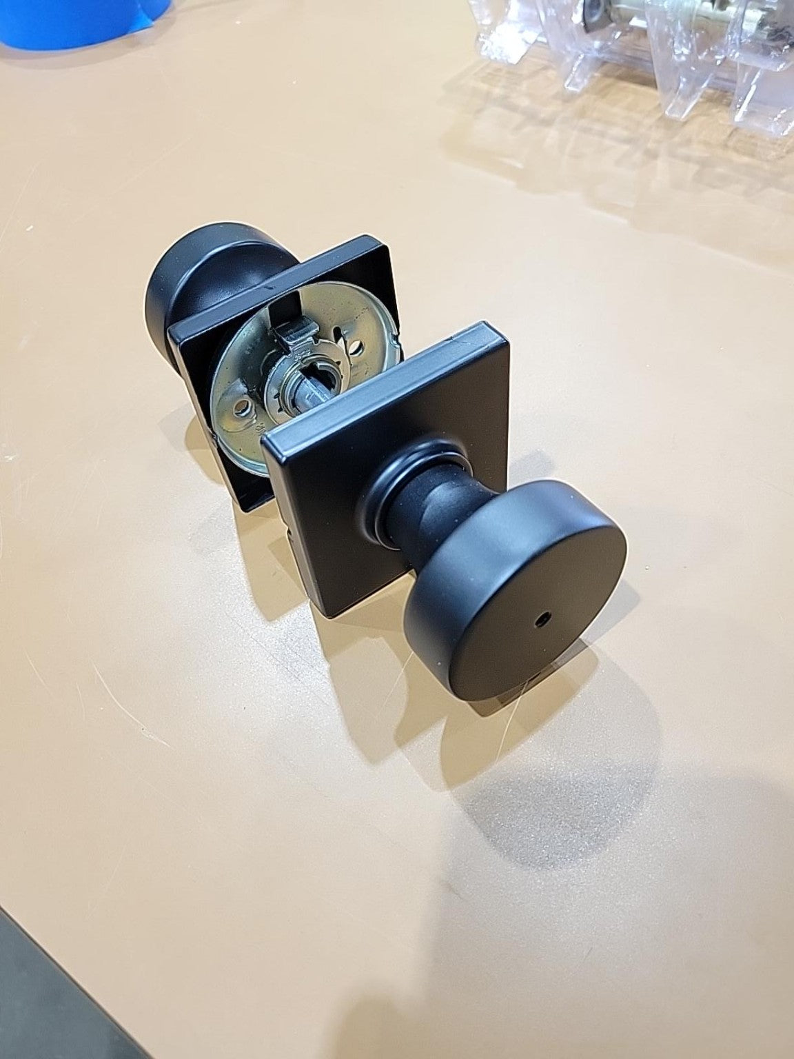 Kwikset Pismo Matte Black Privacy Door Knob