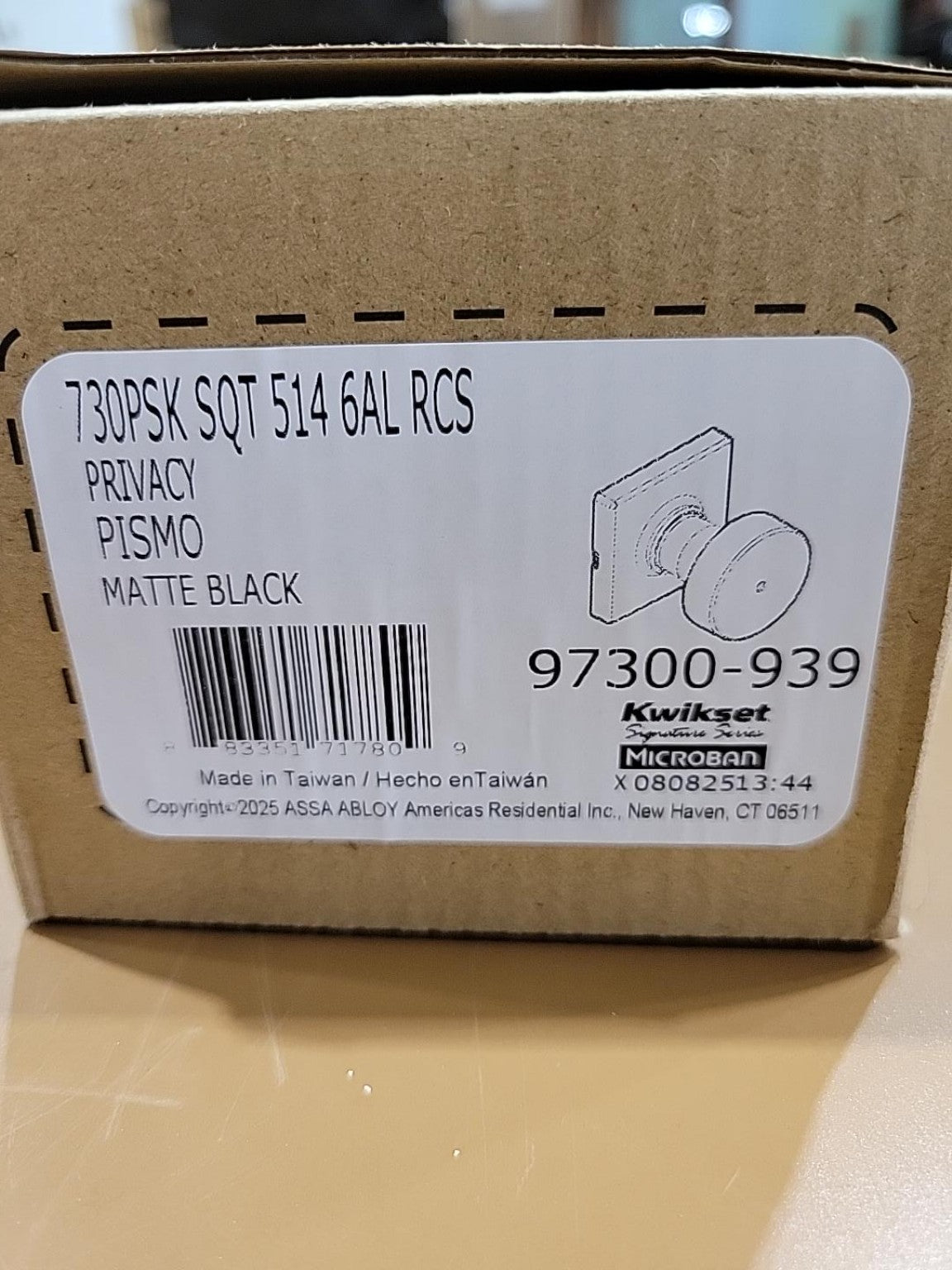 Kwikset Pismo Matte Black Privacy Door Knob