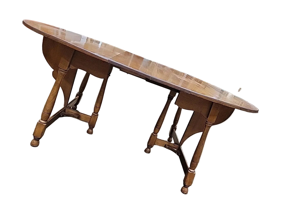 Vintage Gateleg Drop-Leaf Extension Dining Table