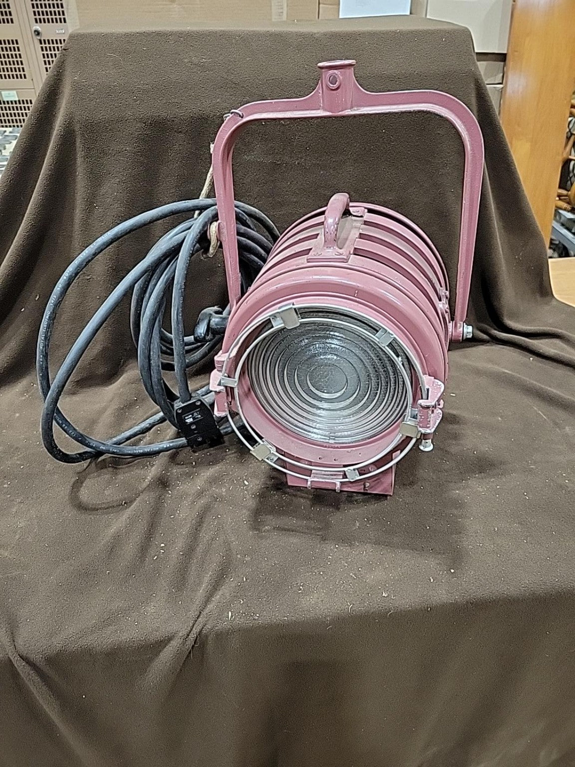 Vintage Mole-Richardson 2000W Junior Solarspot Light
