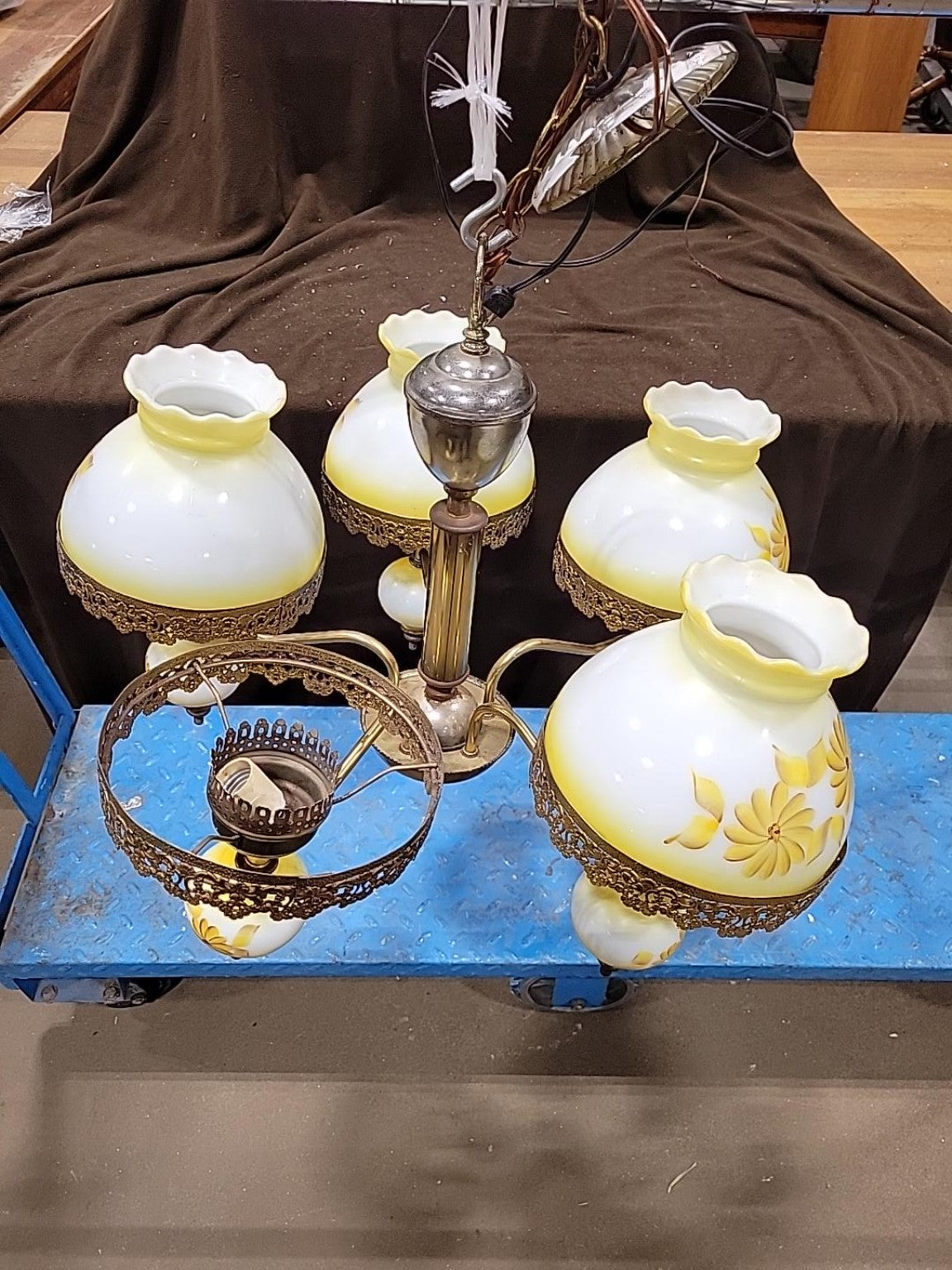 Vintage 5-Light Yellow Floral Glass Chandelier (One Globe Missing)