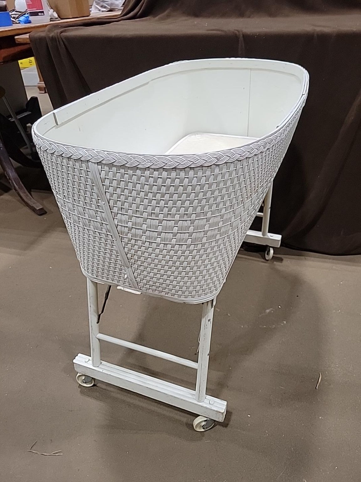 Vintage White Wicker Folding Baby Bassinet