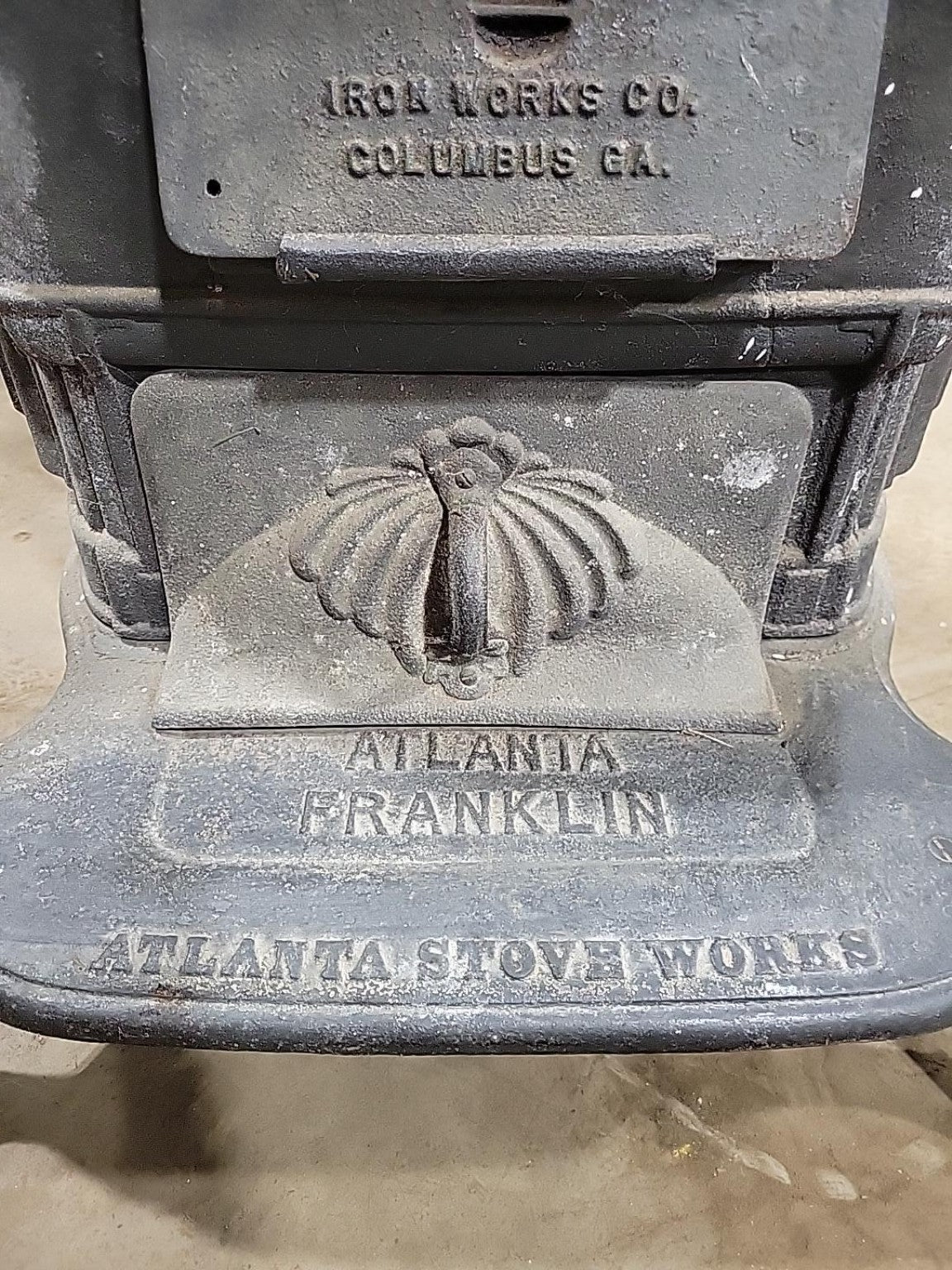 Antique Atlanta Franklin No. 8 M Cast Iron Stove