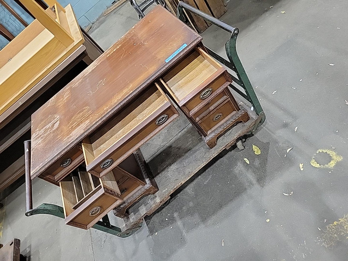 Vintage Traditional Wood Double Pedestal Desk
