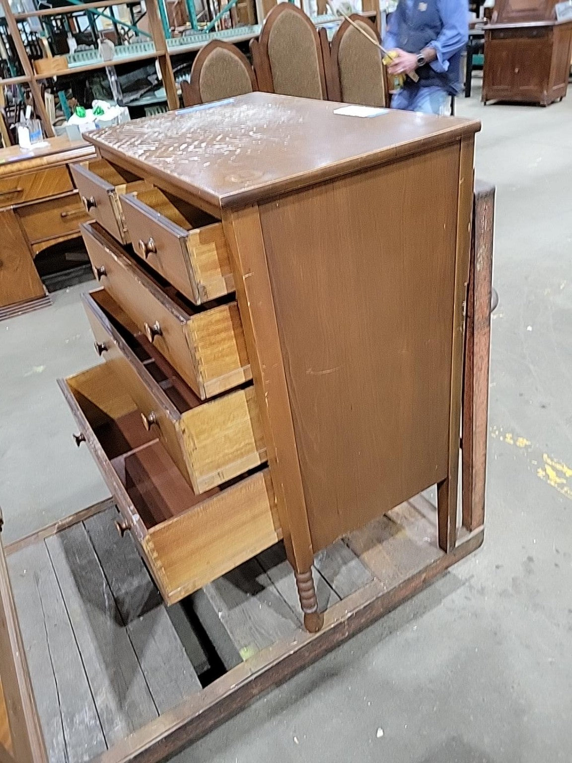 Vintage Wood 5-Drawer Dresser with Turned Legs