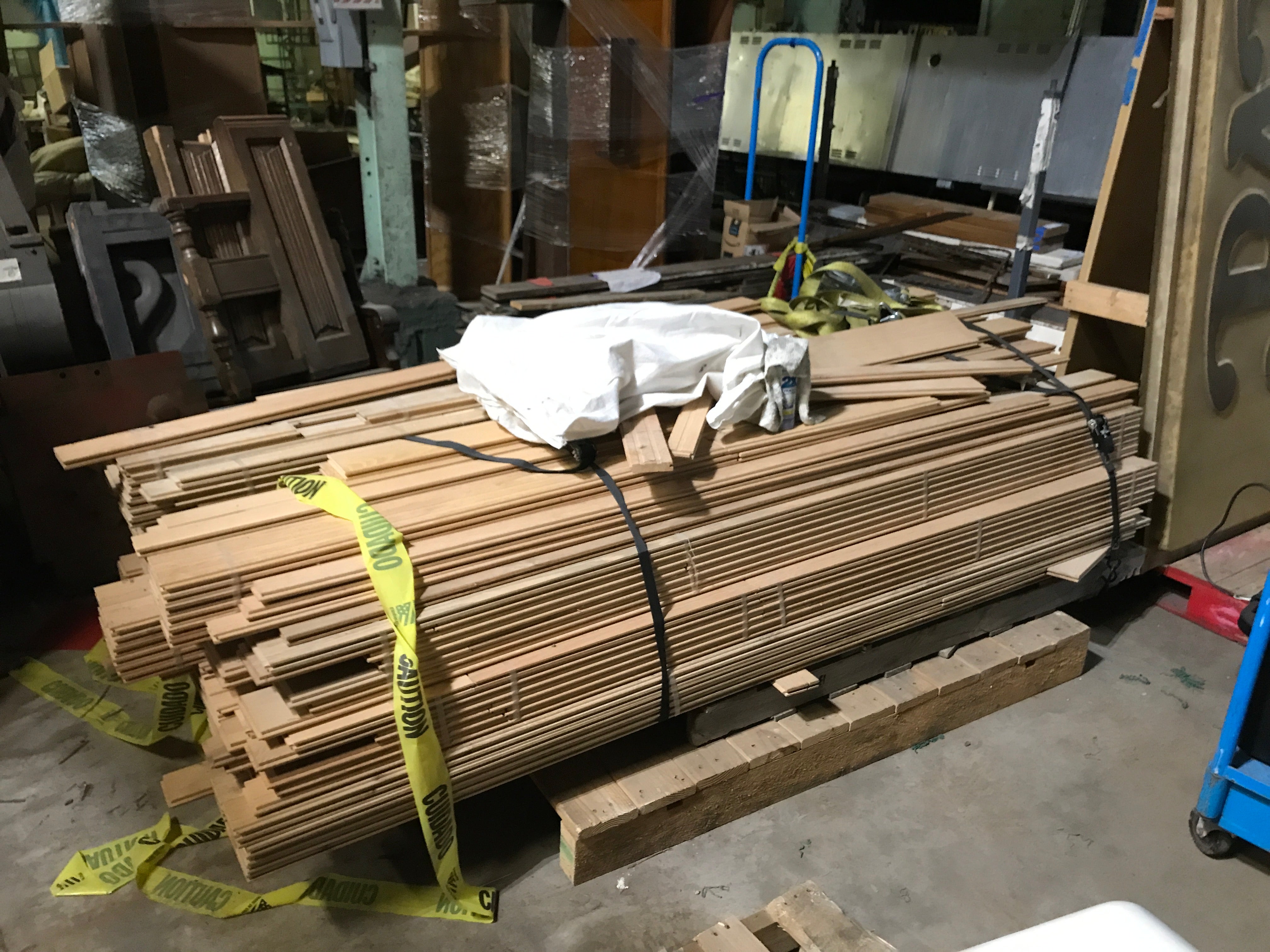 Red Oak Select Grade Flooring (~420 SQF)