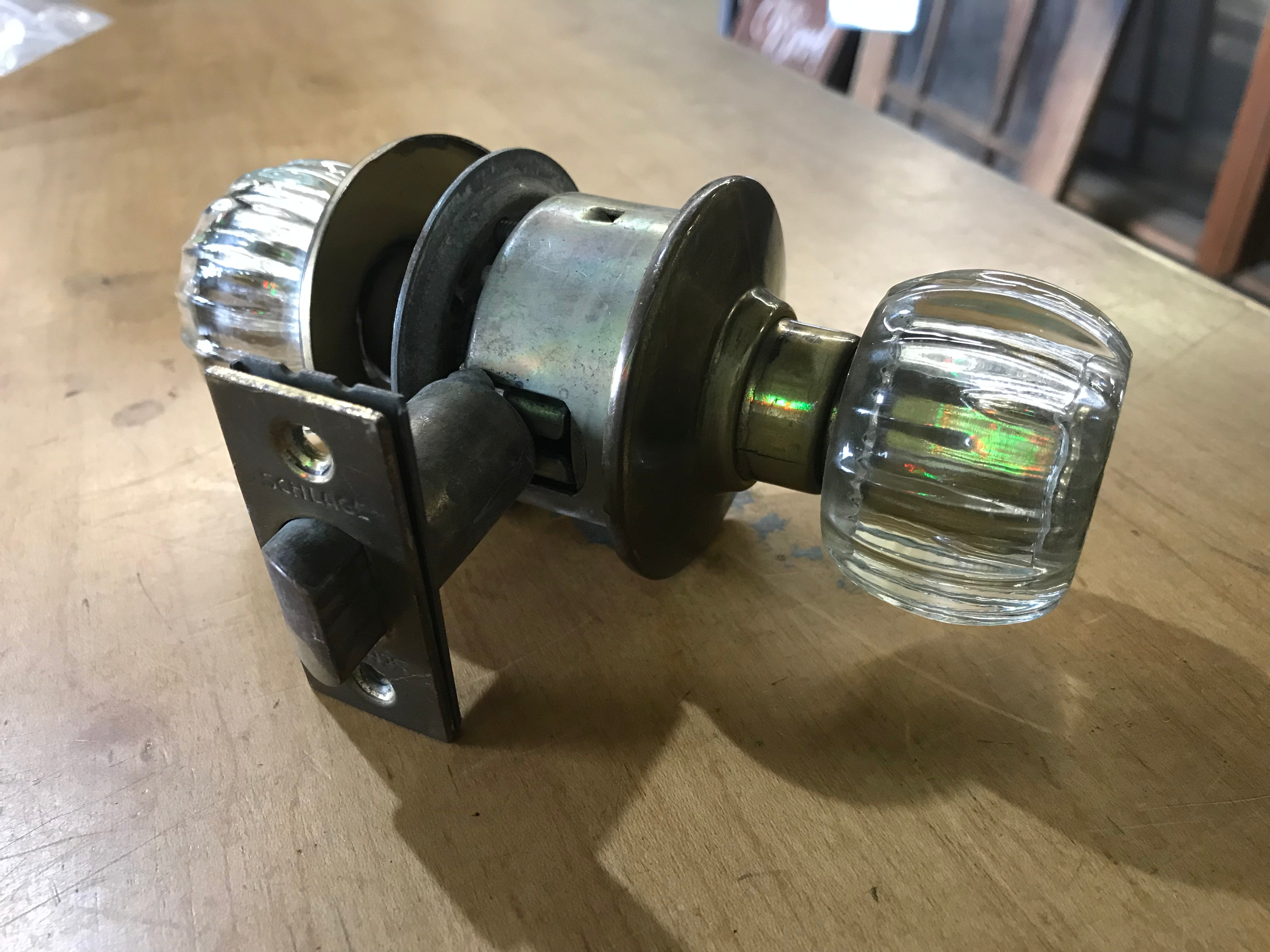 Door Mechanism Set with Glass Knobs