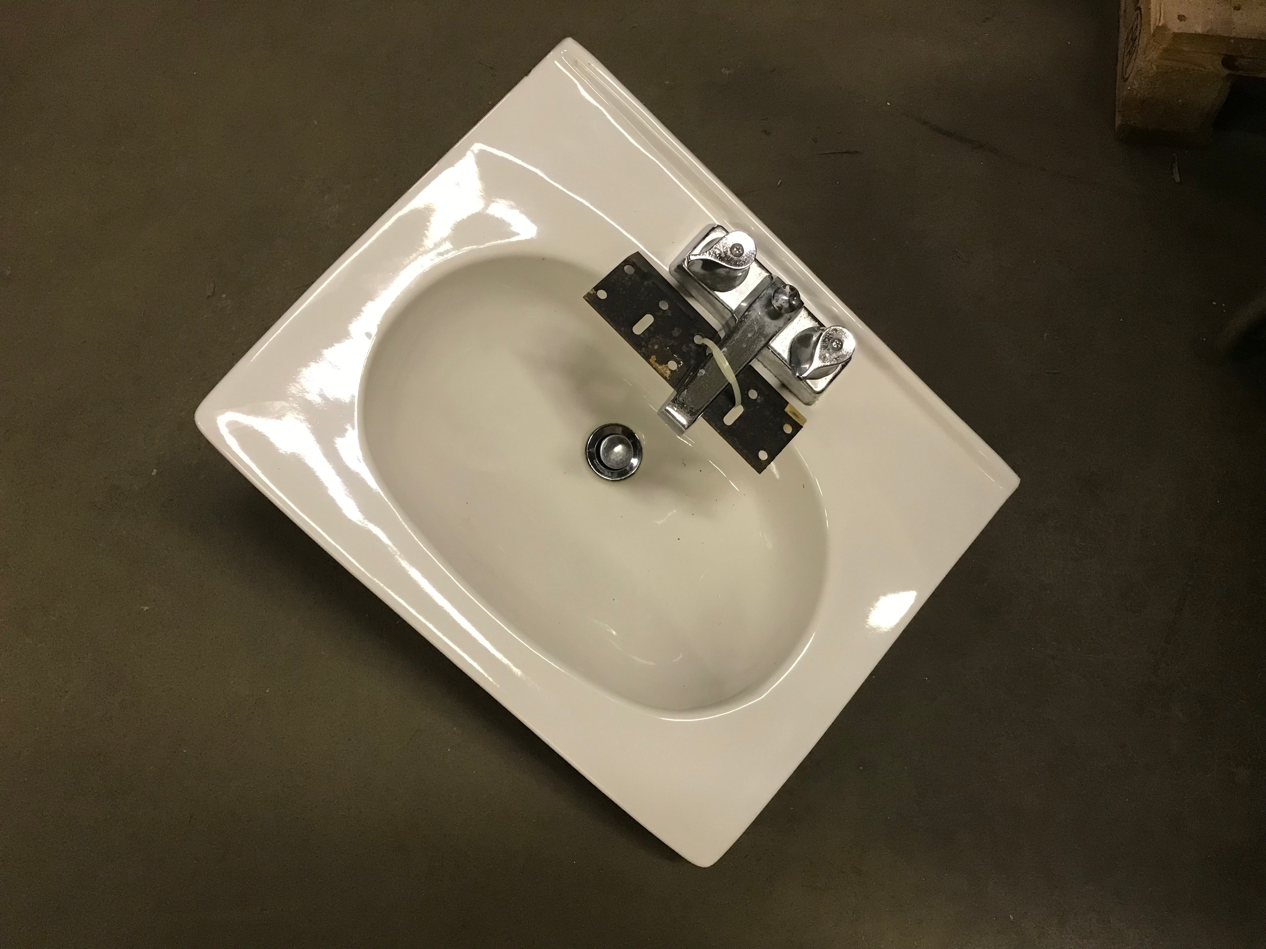 Porcelain Pedestal Sink Top