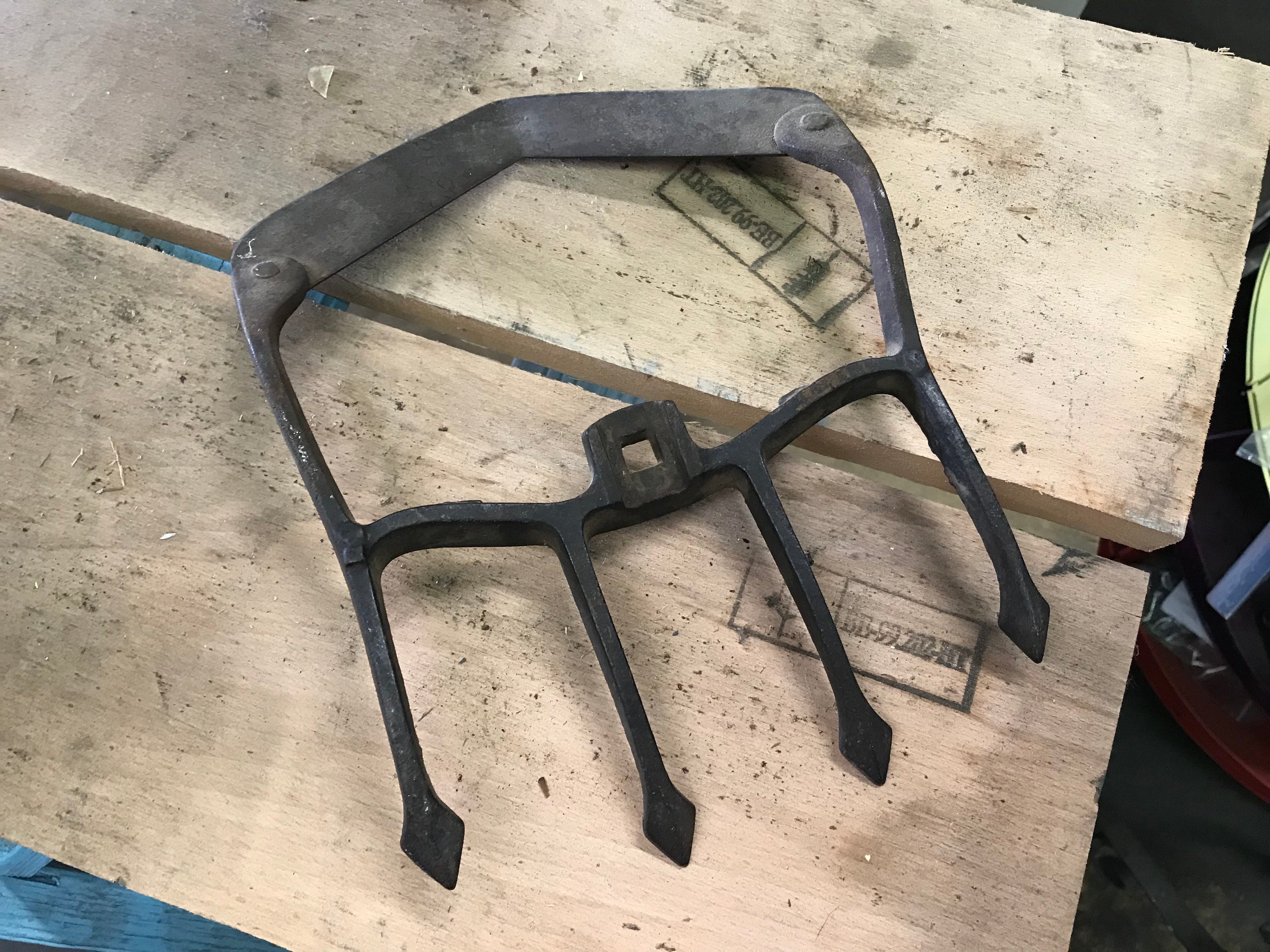 Iron Hand Push Plow Head