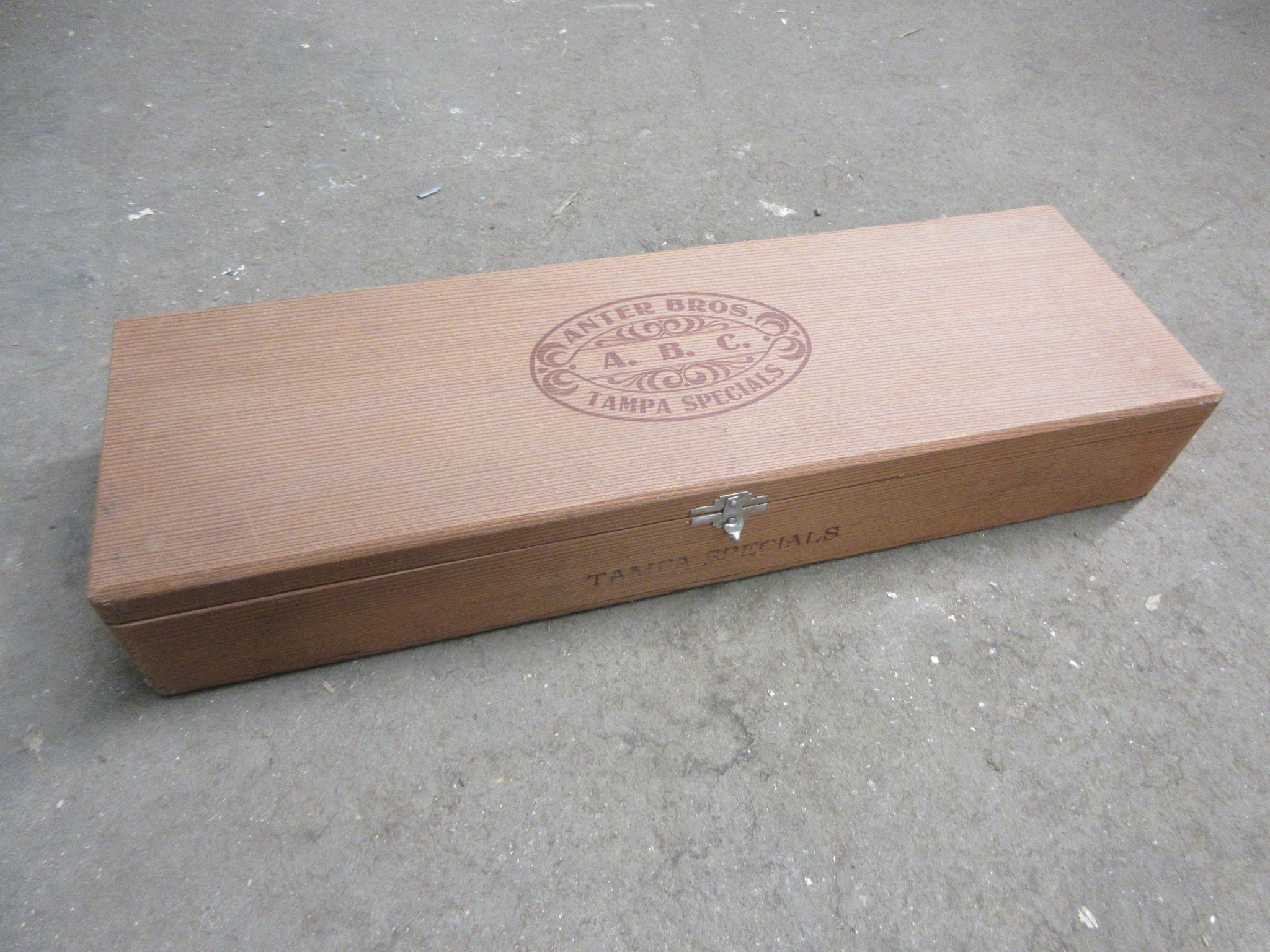Wooden Latched Cigar Box